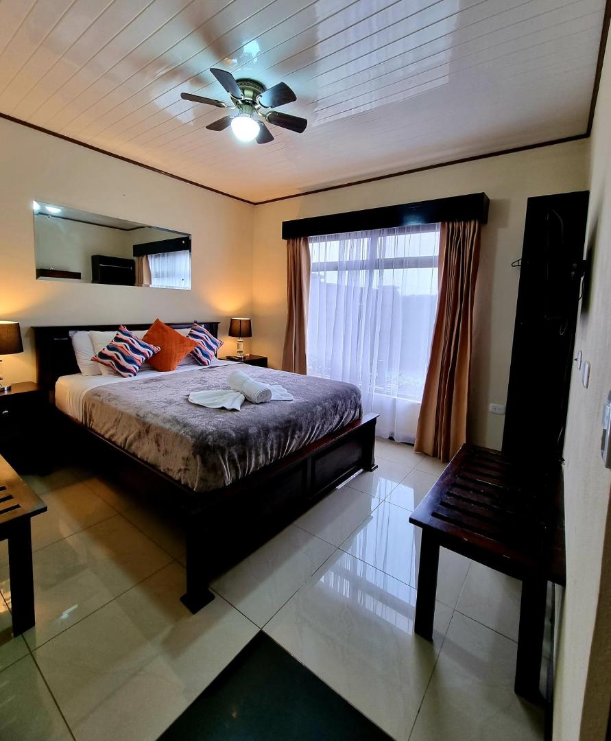 Suites & Villas Calathea