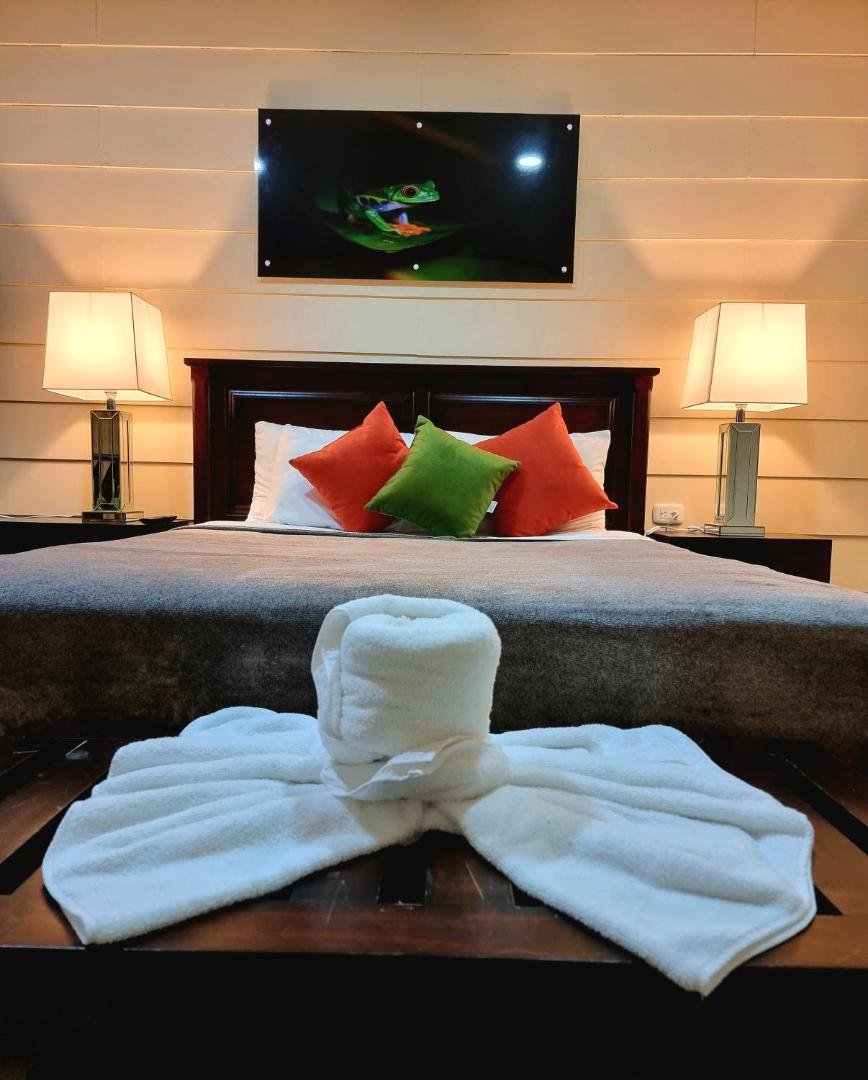 Suites & Villas Calathea