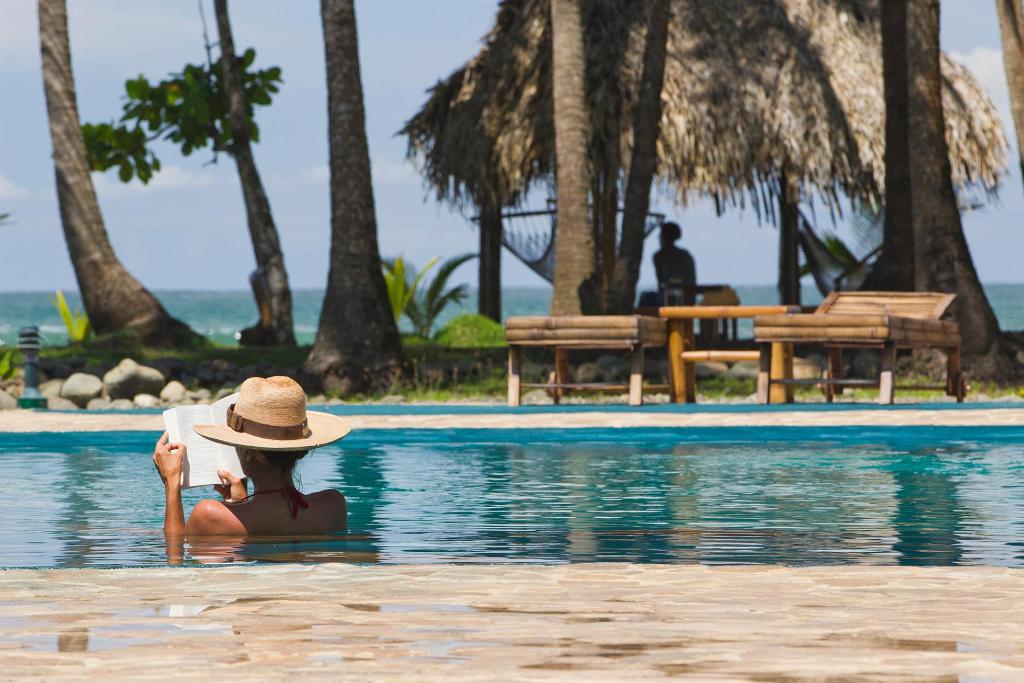 Clandestino Beach Resort