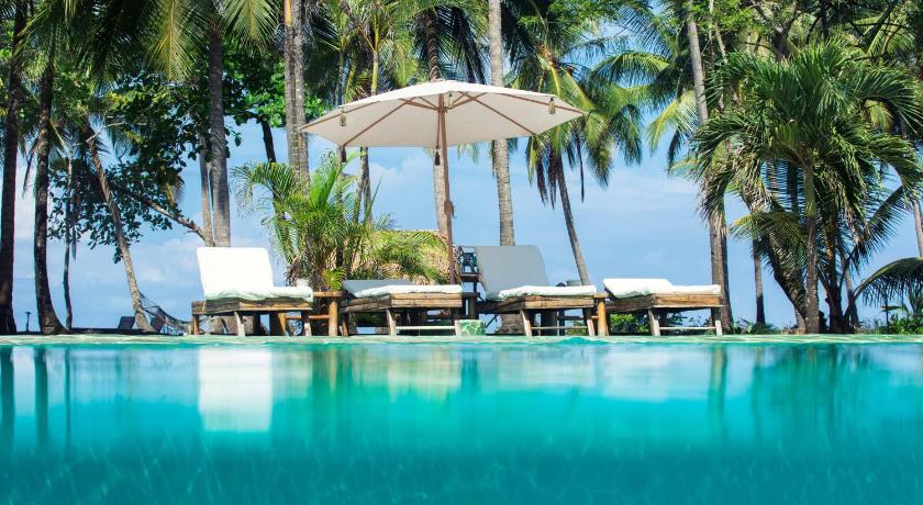 Clandestino Beach Resort