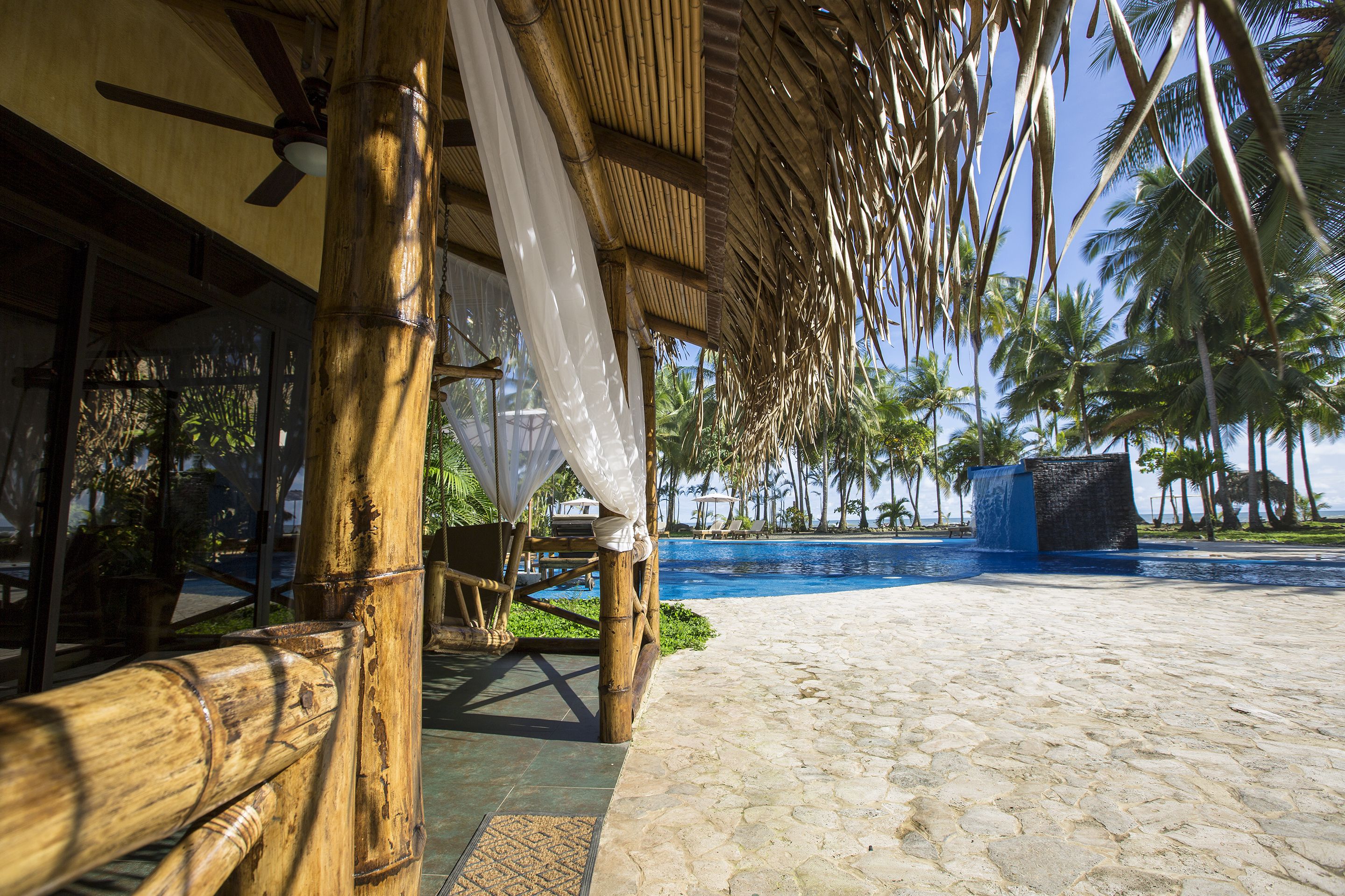 Clandestino Beach Resort