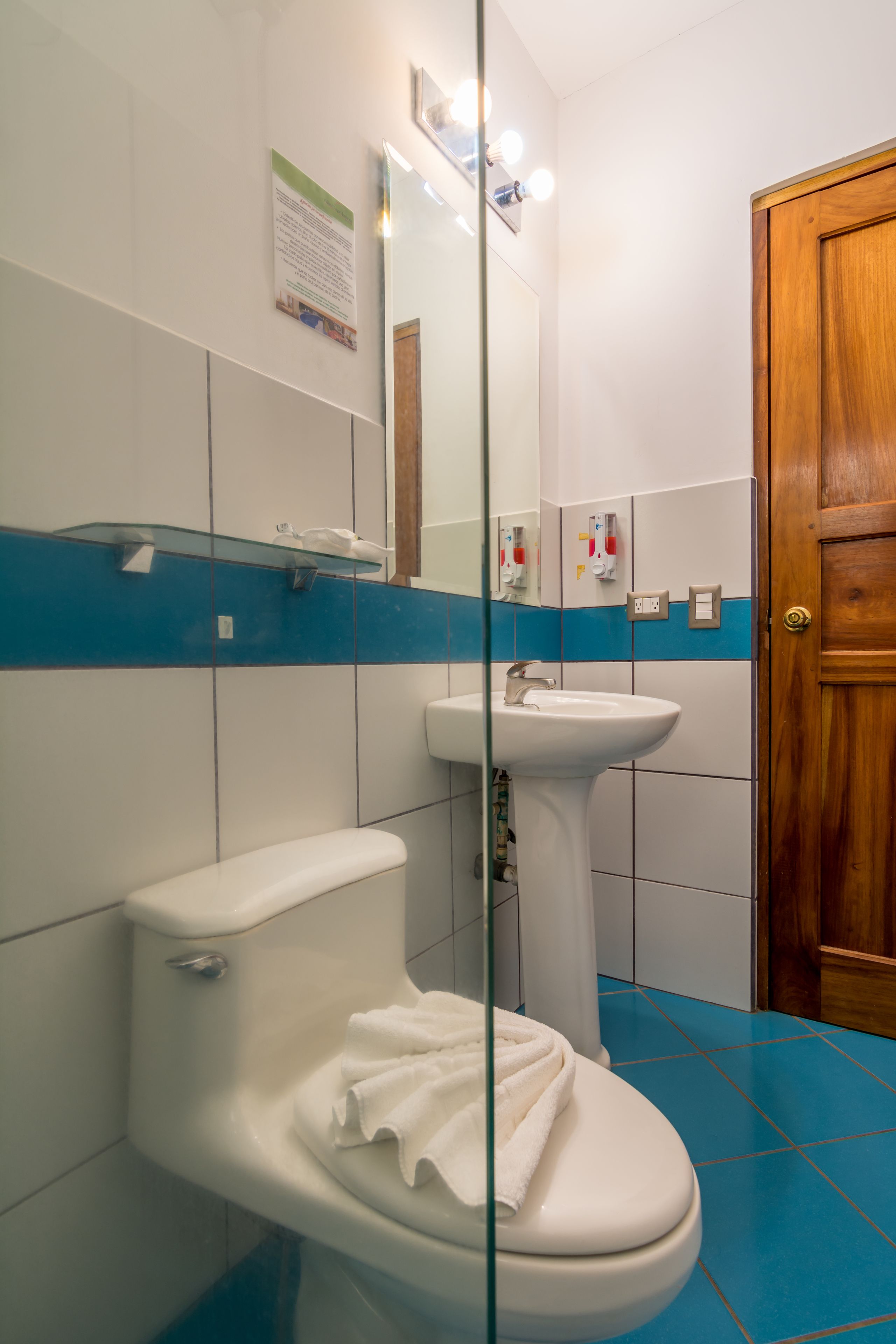 Villas Playa Hermosa Beach Hotel