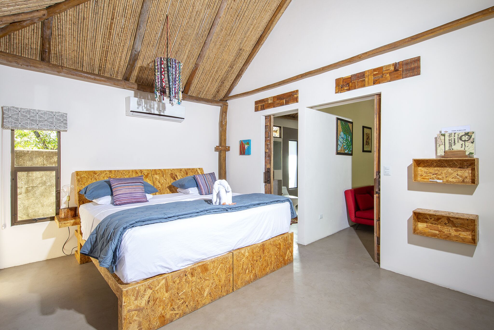 Curiol Boutique Hotel & Lounge