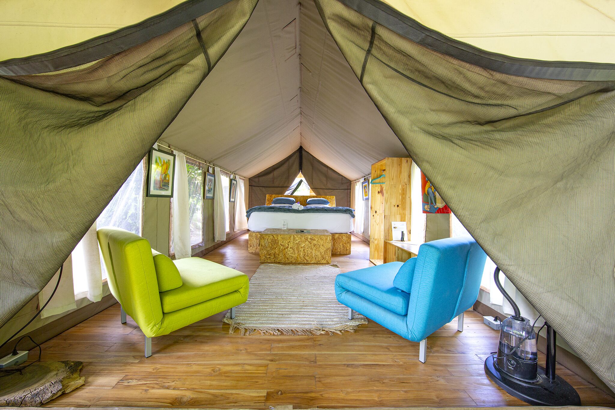 Curiol Boutique Hotel & Lounge