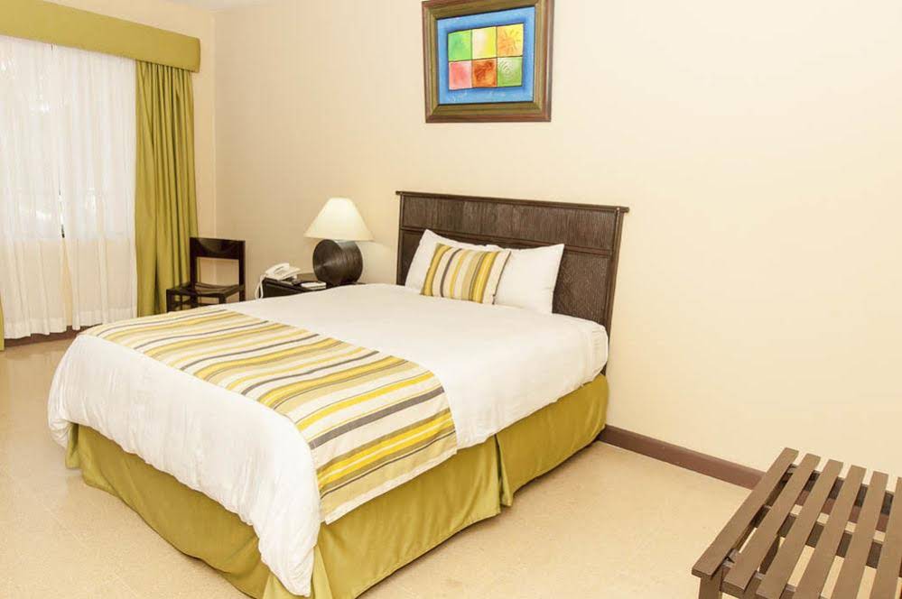 Coco Beach Hotel and Casino