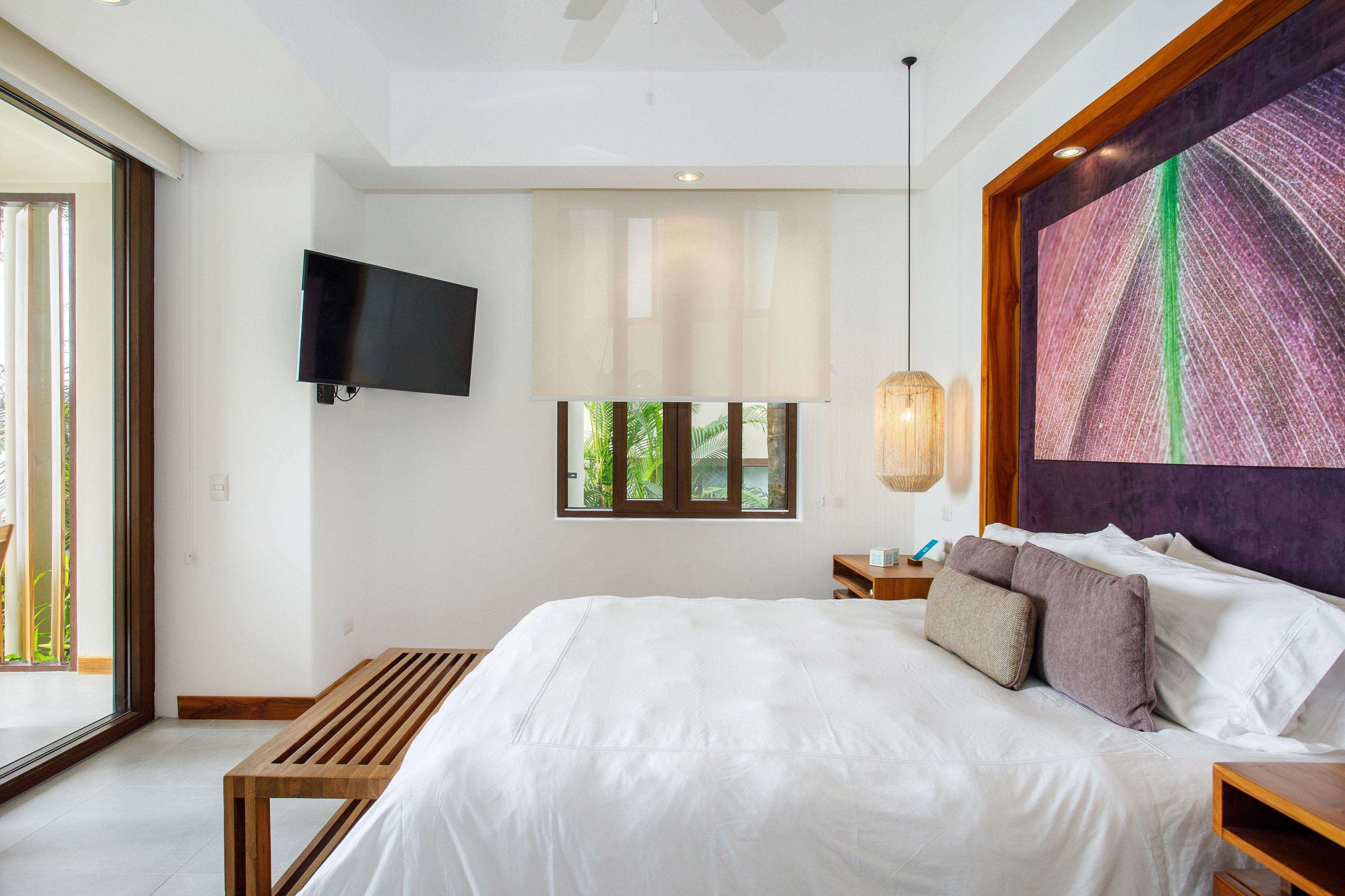 Arenas del Mar Beachfront & Rainforest Resort