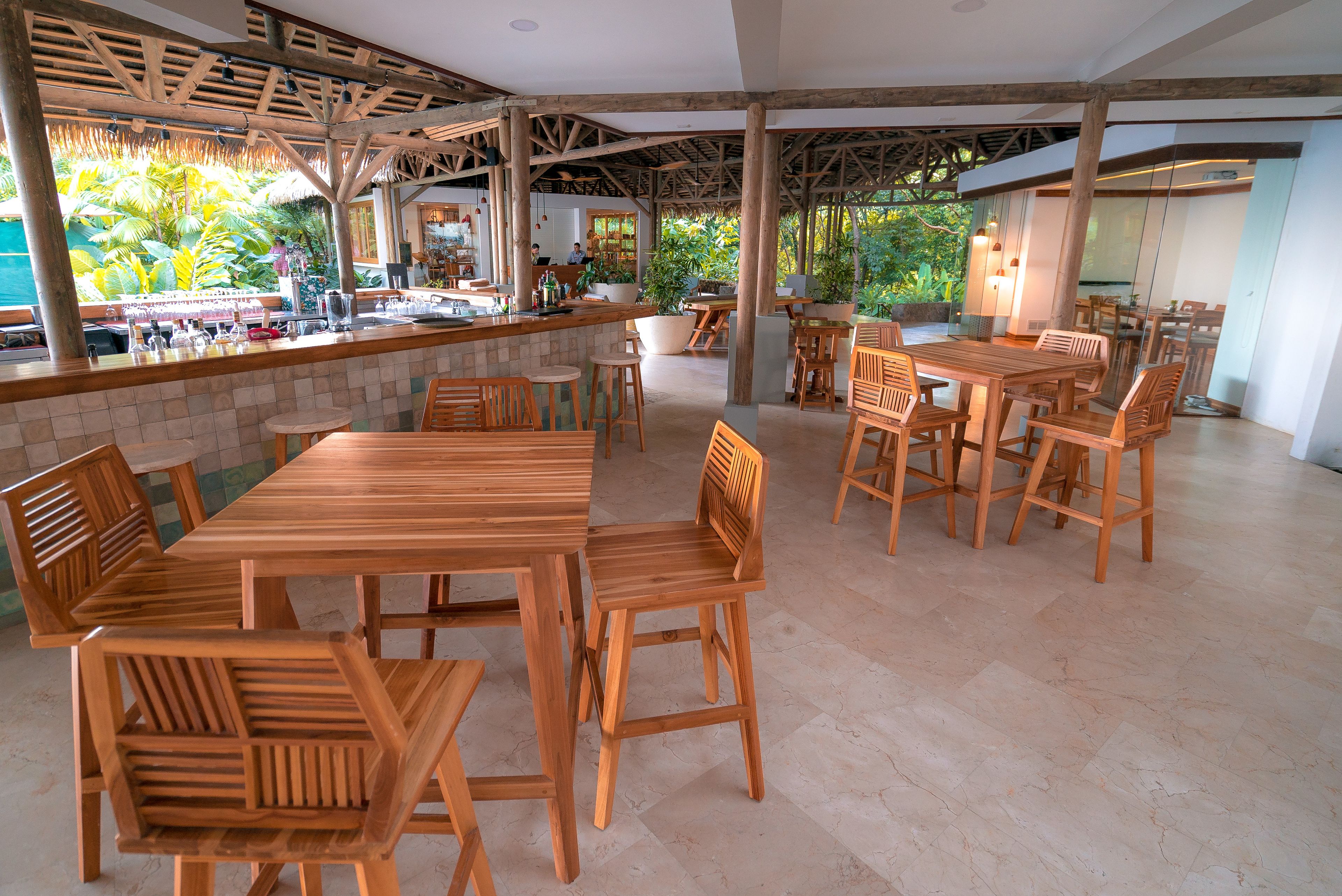 Arenas del Mar Beachfront & Rainforest Resort