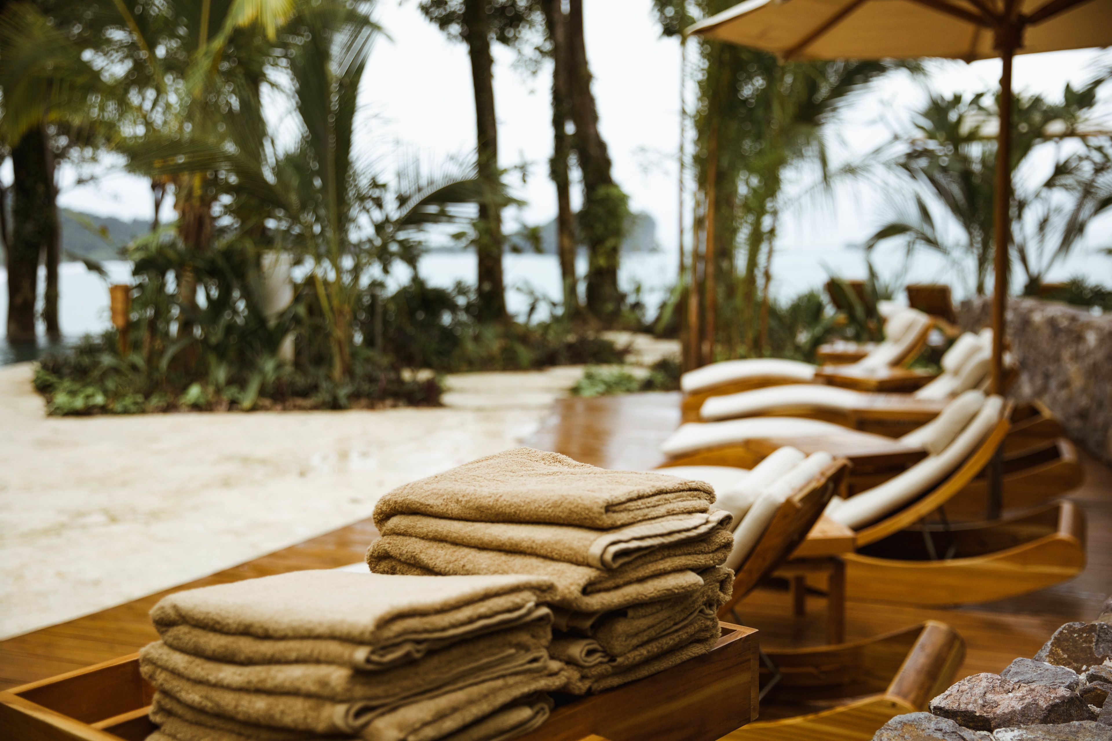 Arenas del Mar Beachfront & Rainforest Resort