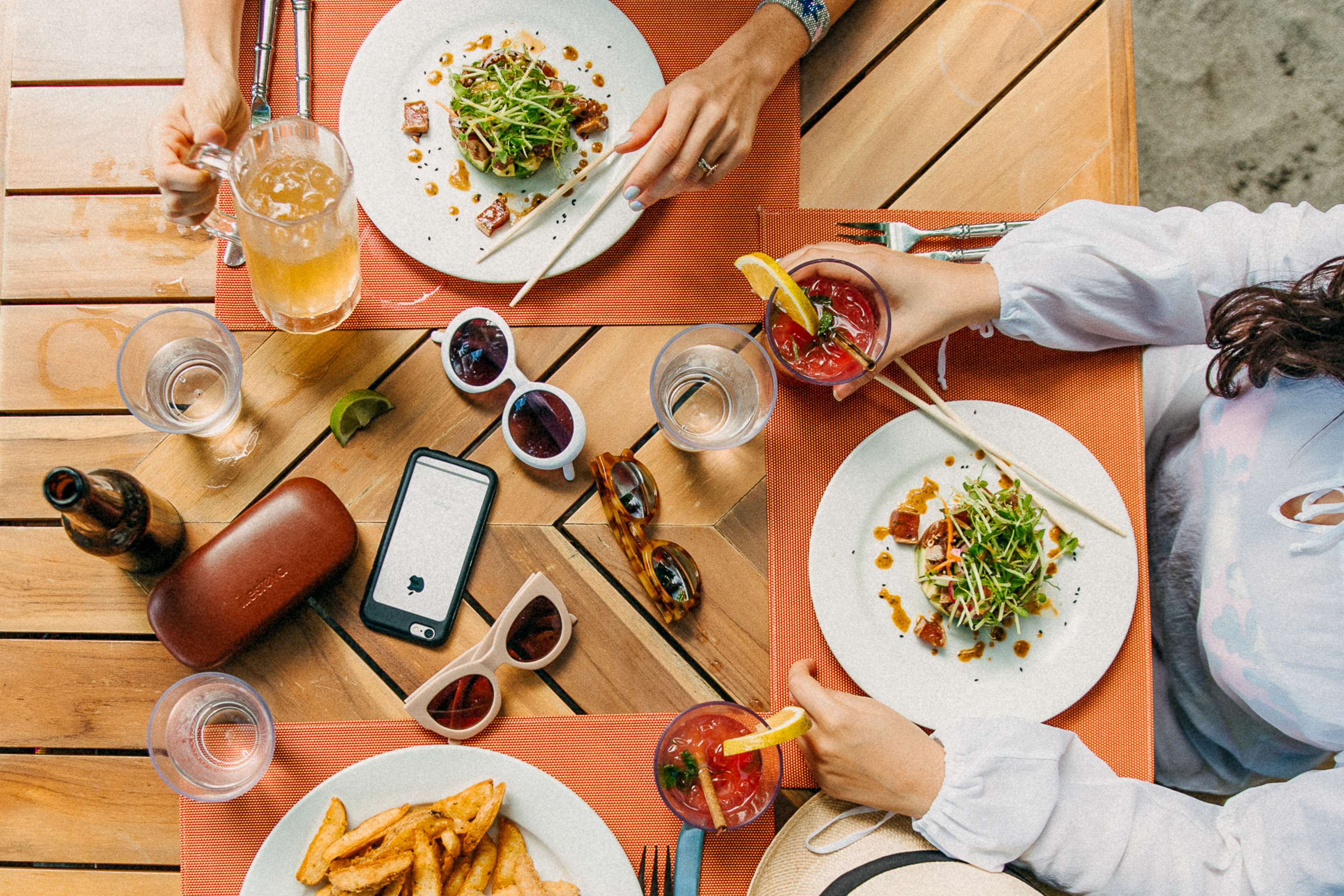 Arenas del Mar Beachfront & Rainforest Resort