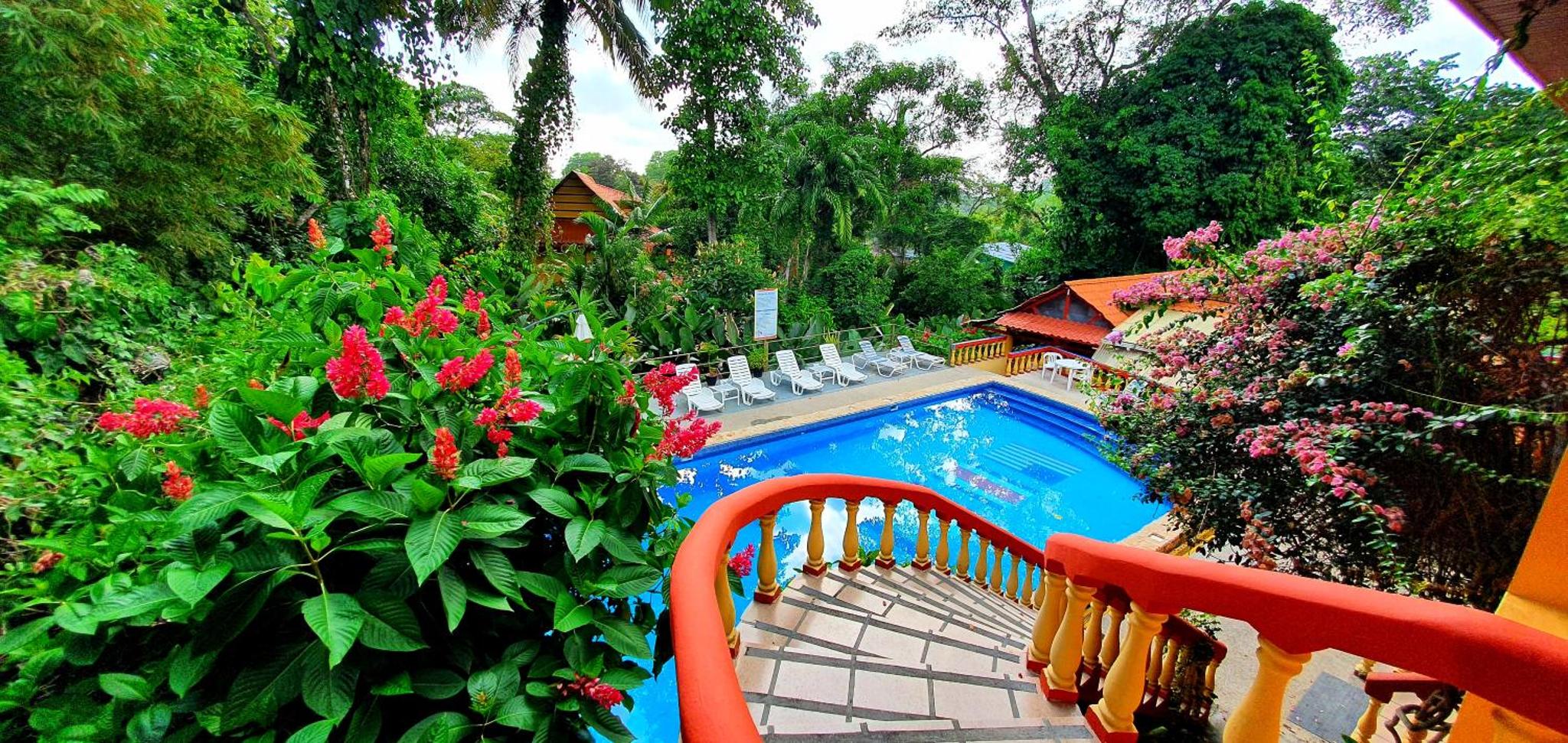 Hotel Las Tres Banderas