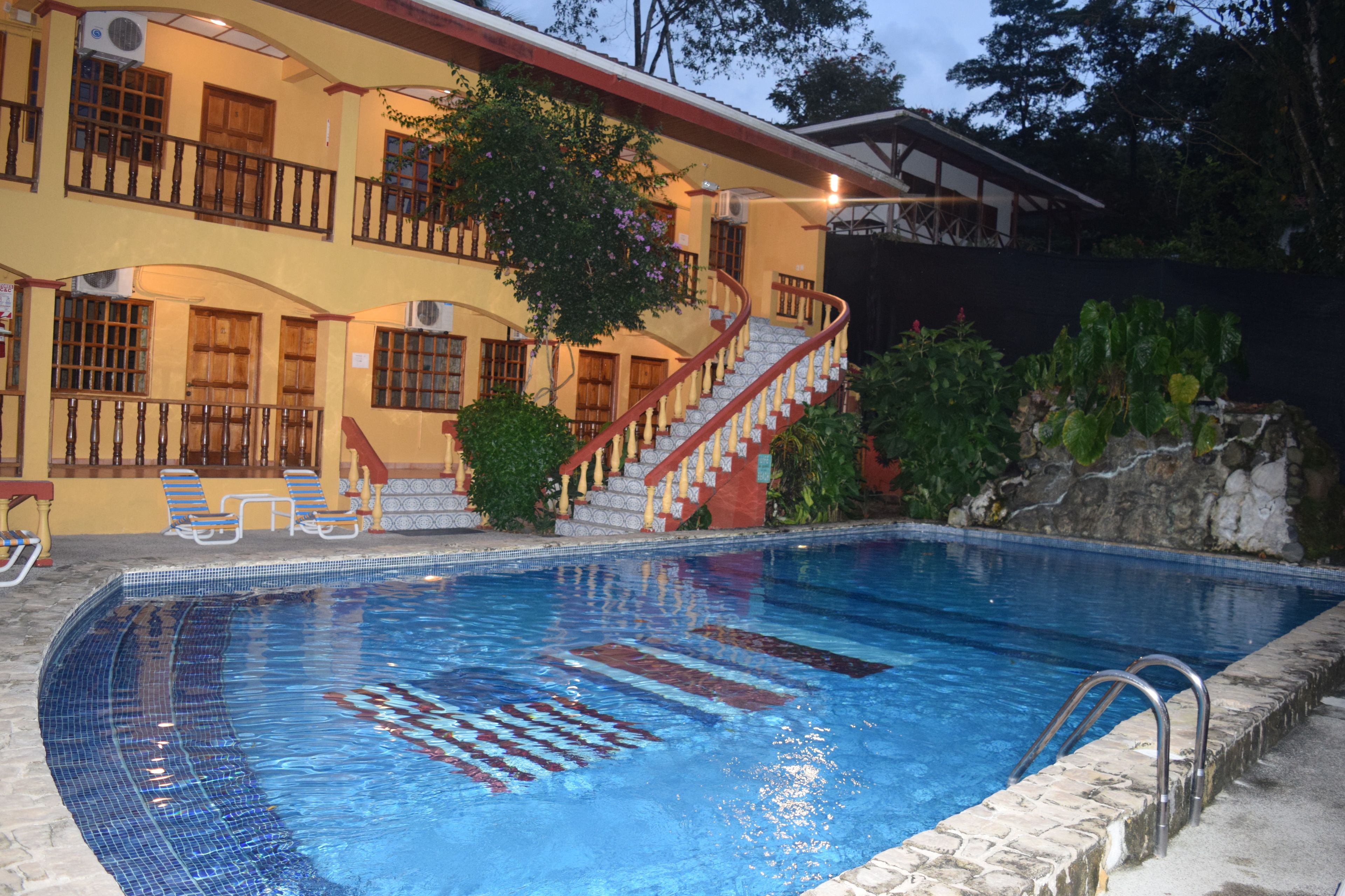 Hotel Las Tres Banderas