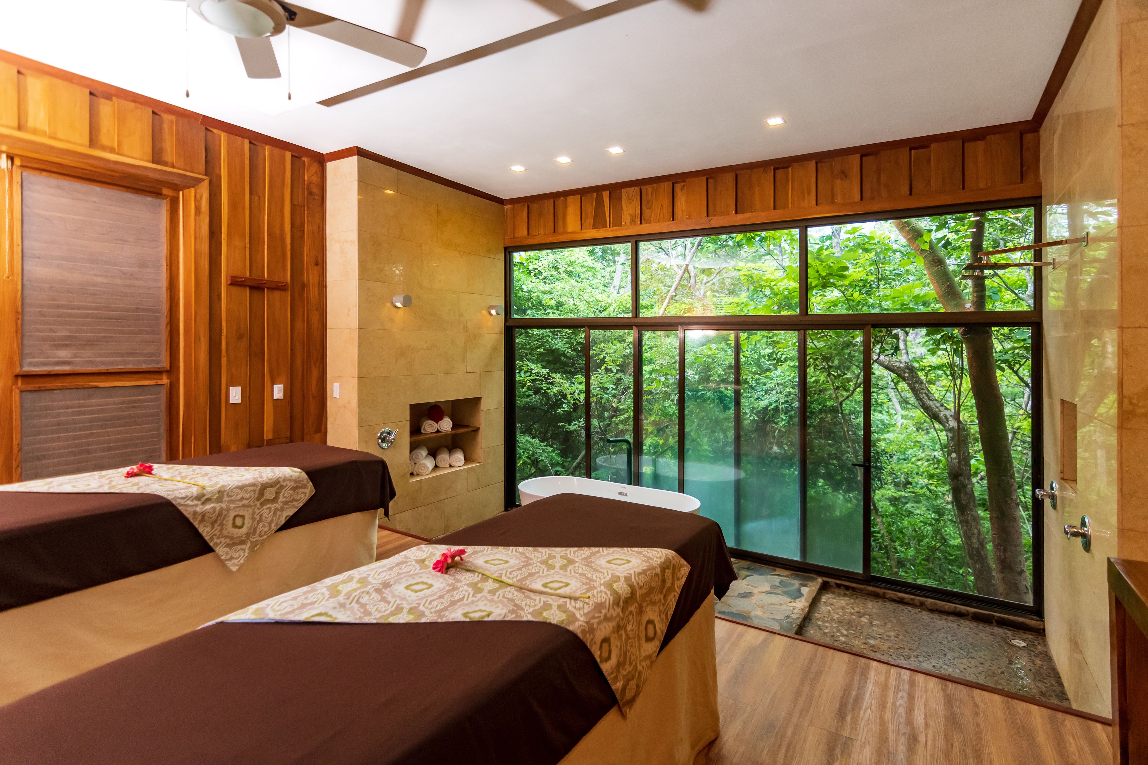 Hotel Hacienda Guachipelín