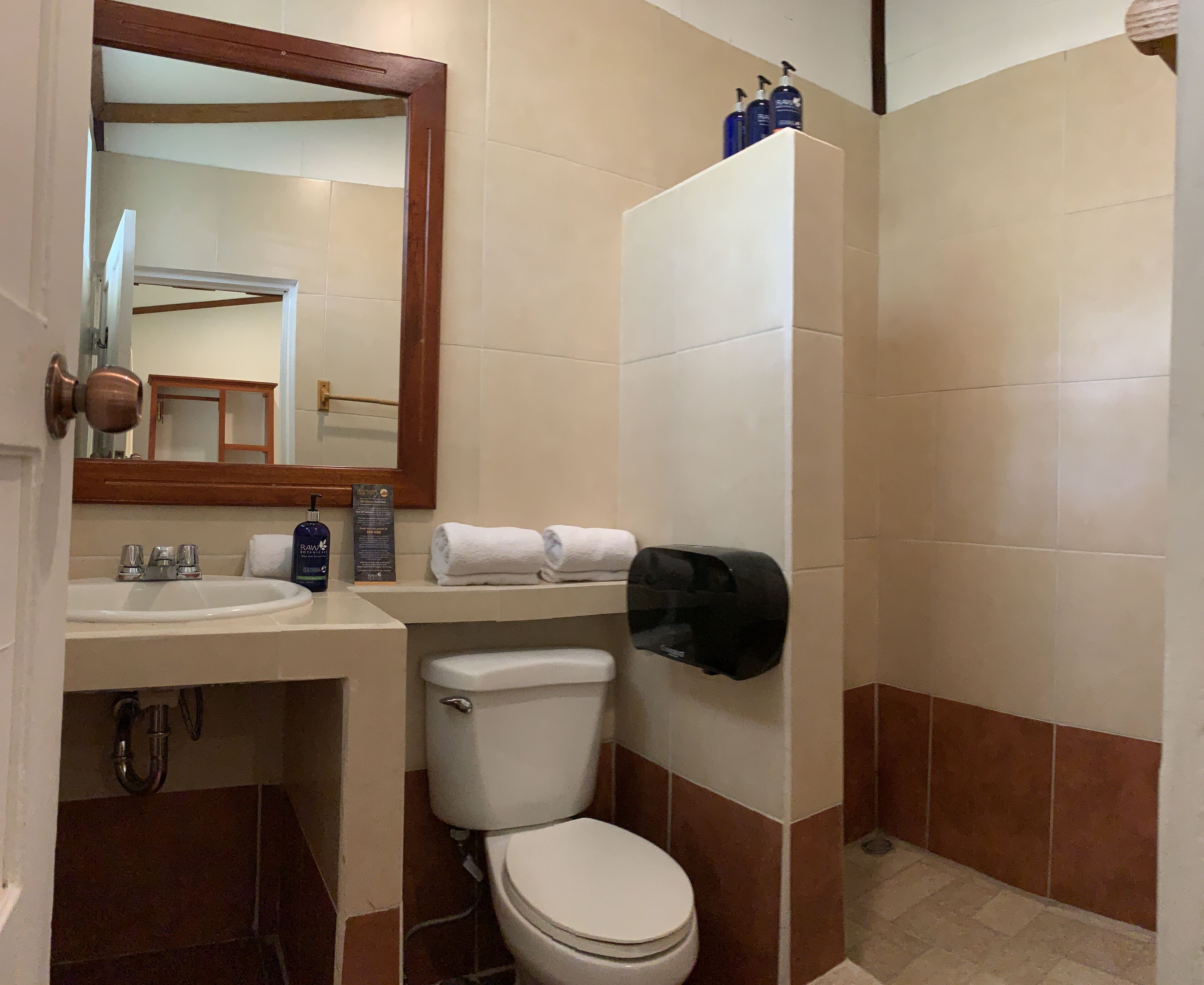 Hotel Hacienda Guachipelín