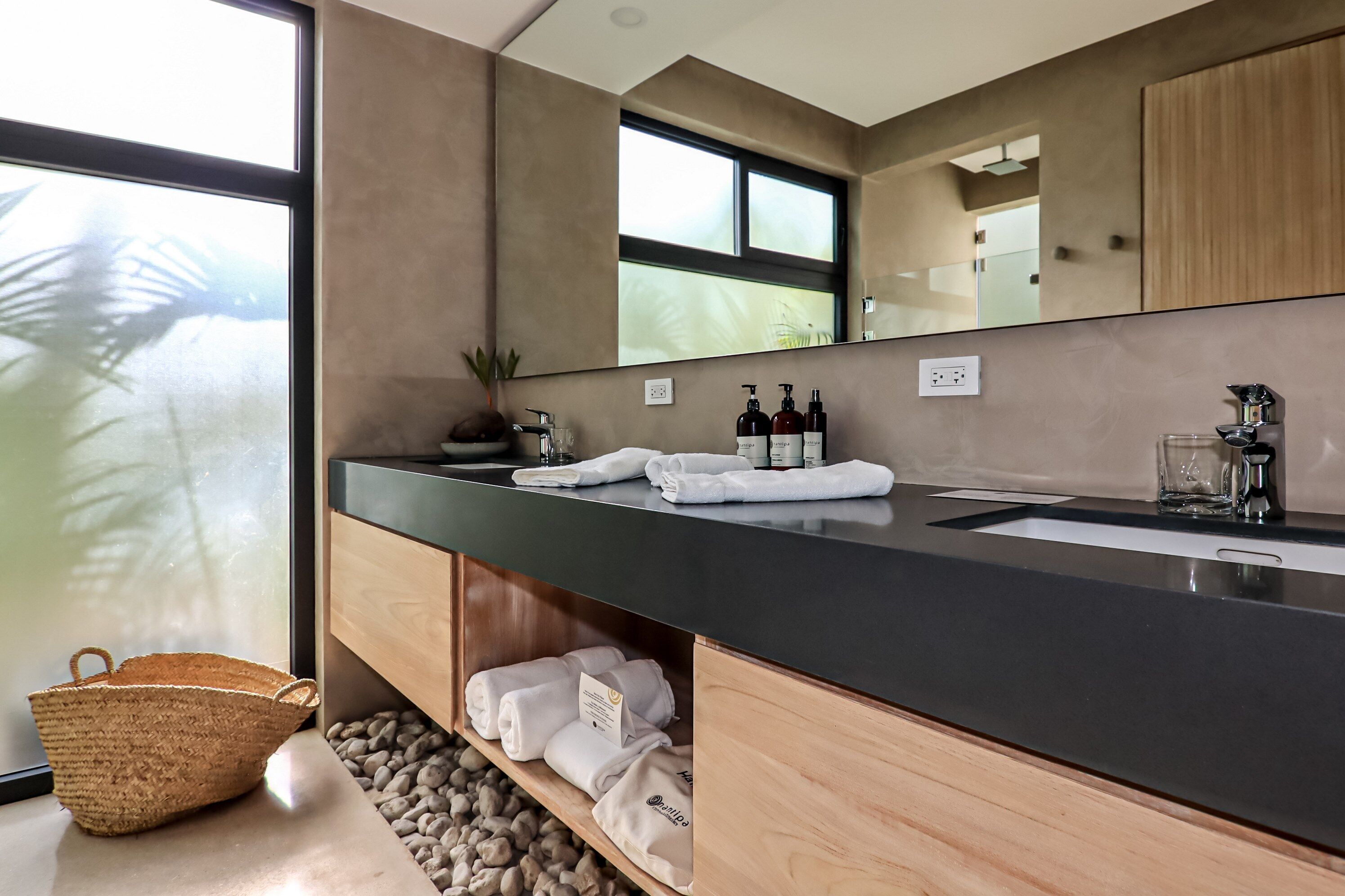 Hotel Nantipa - - A Tico Beach Experience