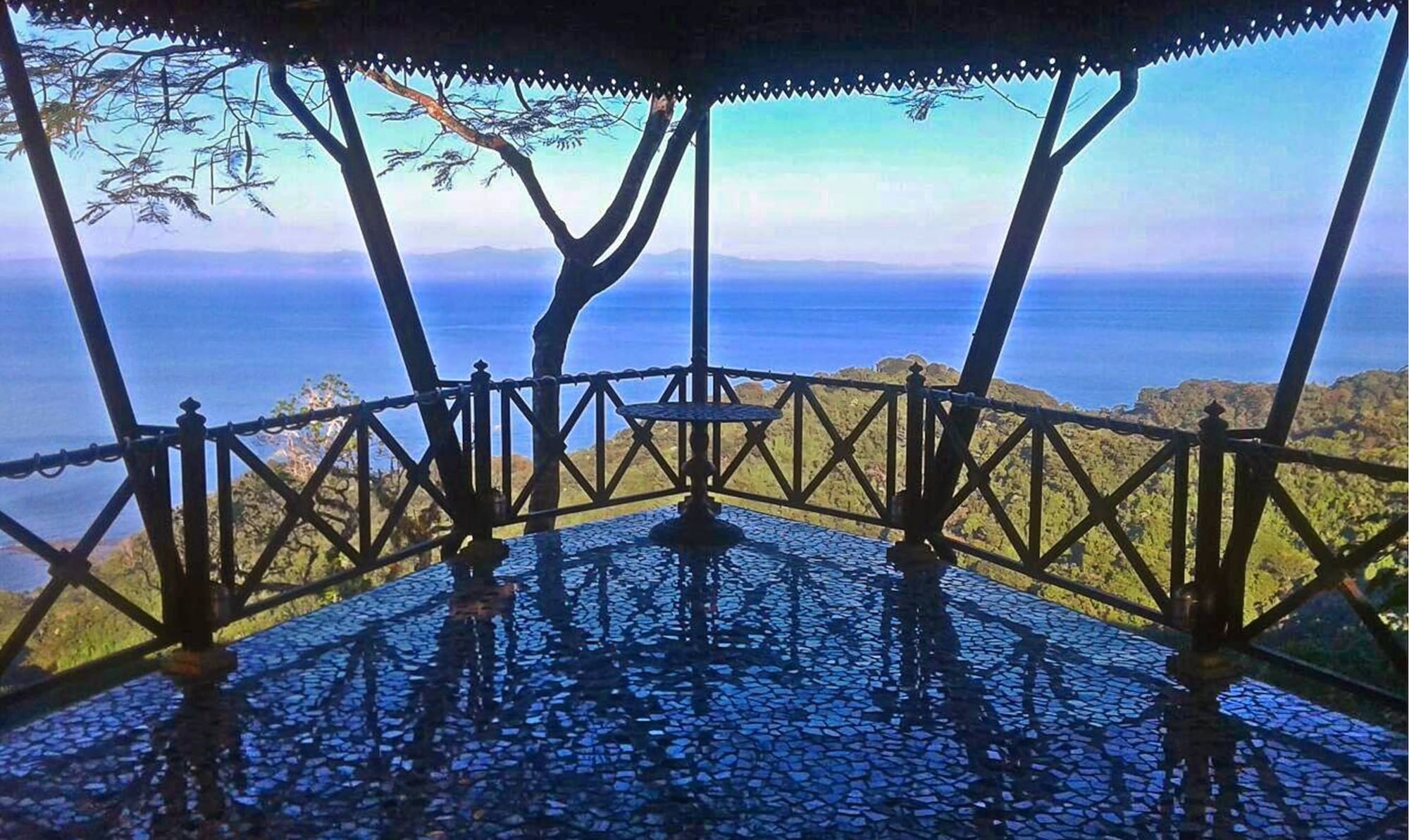 Villa Caletas