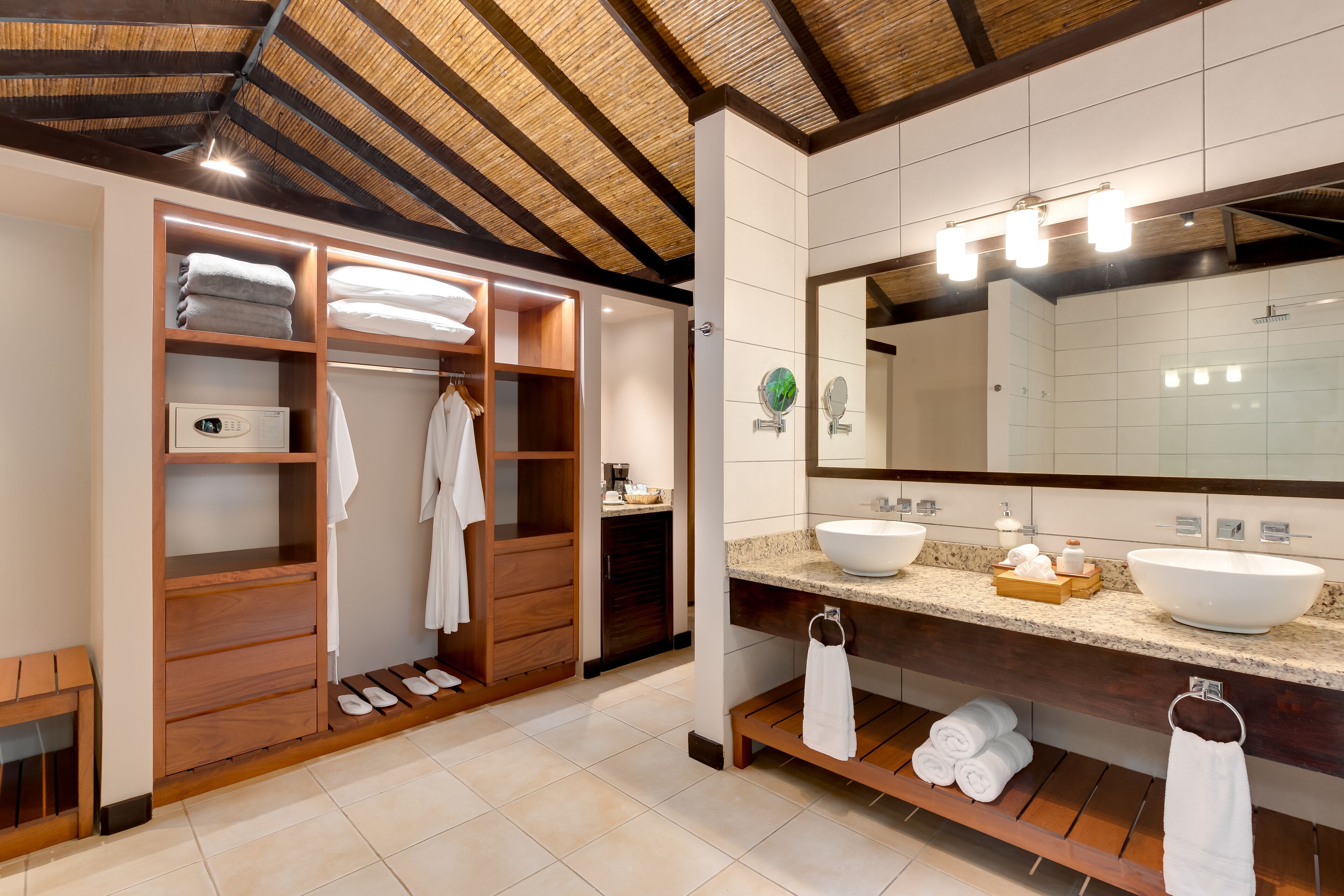 Rio Celeste Hideaway Hotel