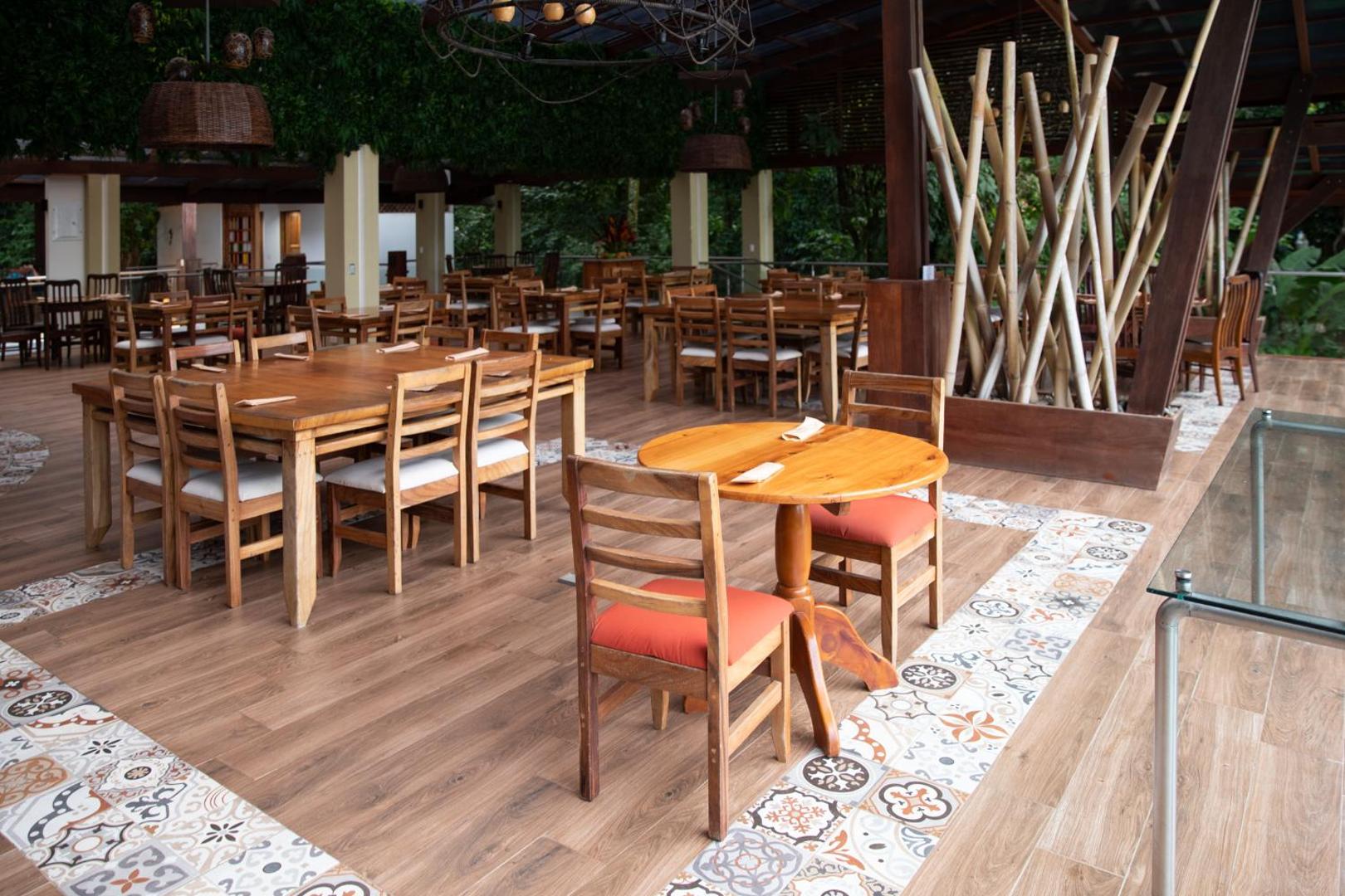 Pachira Lodge