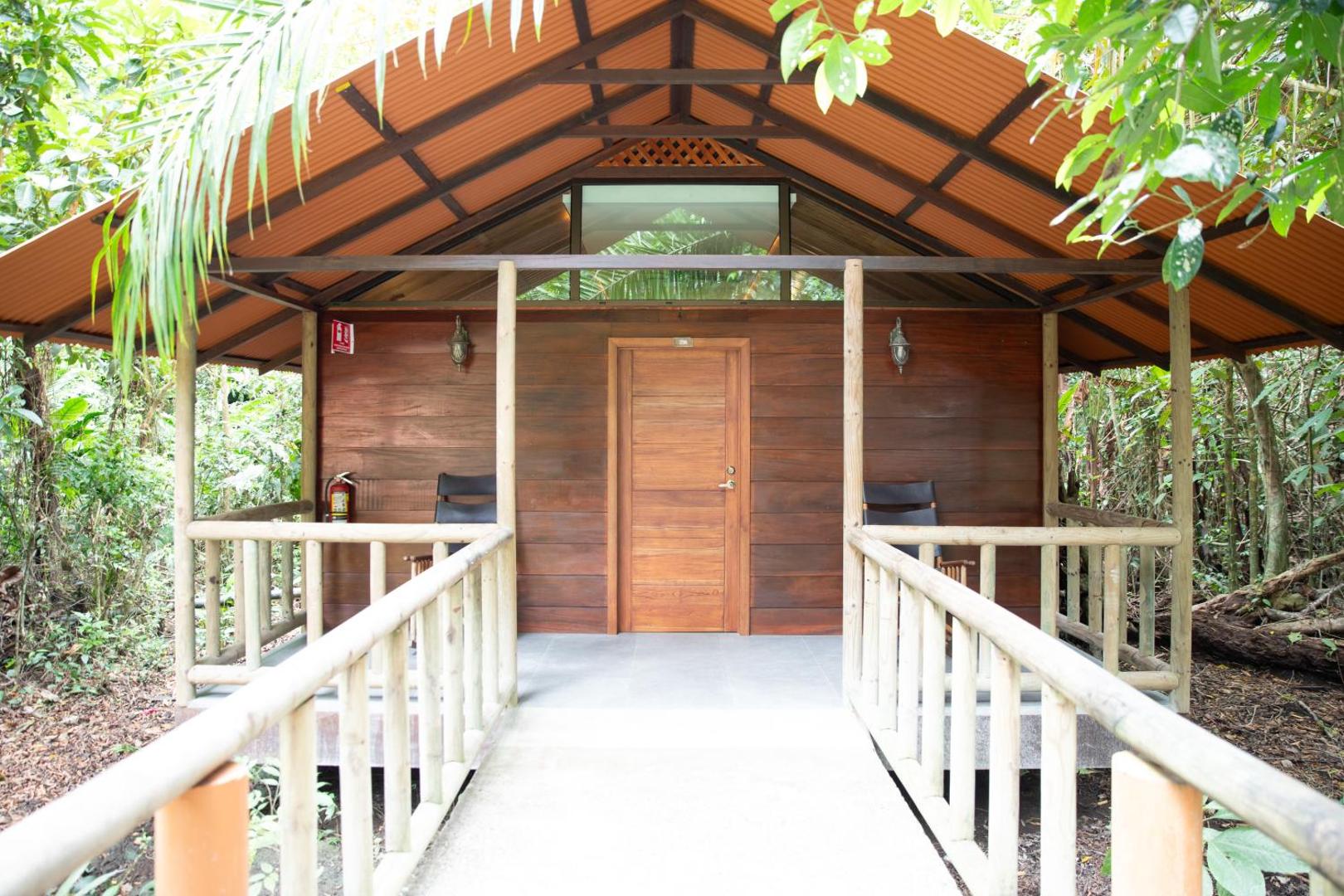 Pachira Lodge