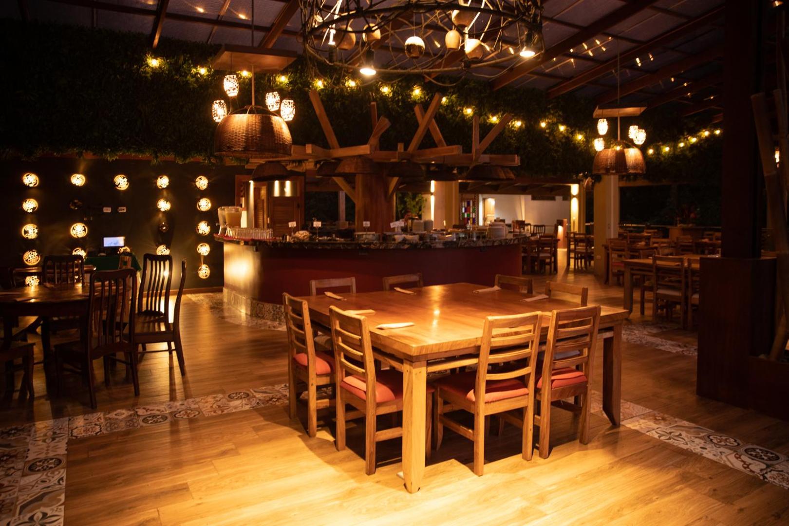 Pachira Lodge