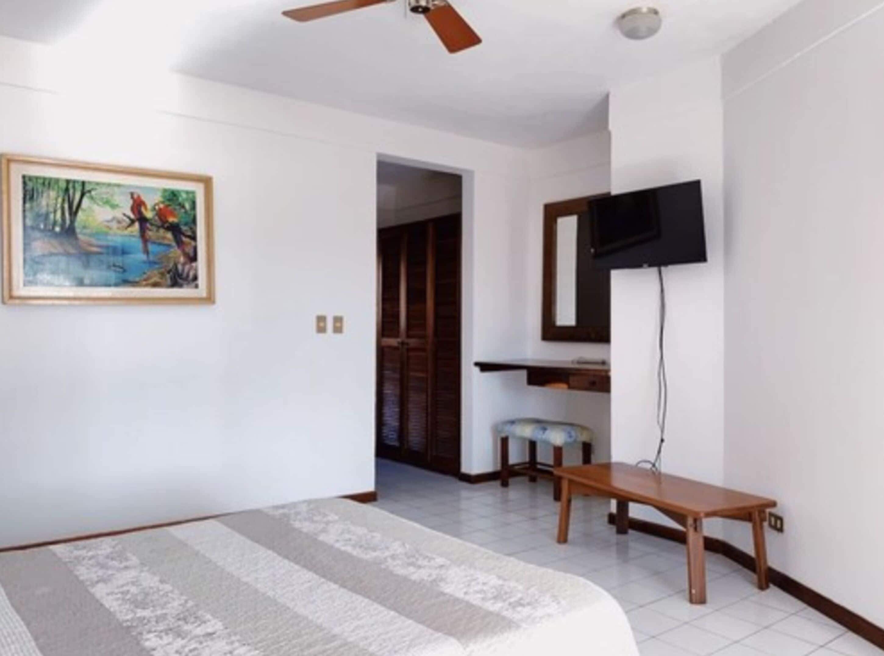 Flamingo Marina Resort