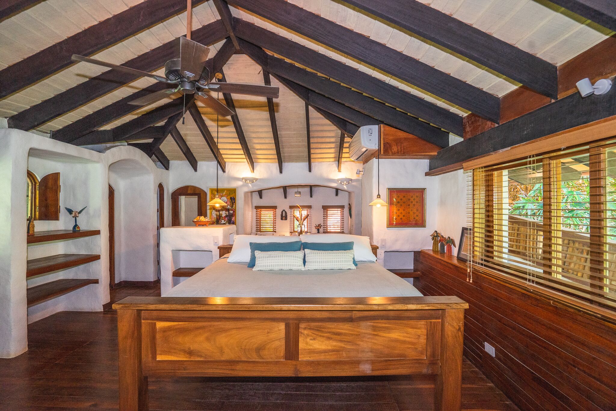 Sueno del Mar Beachfront Bed & Breakfast