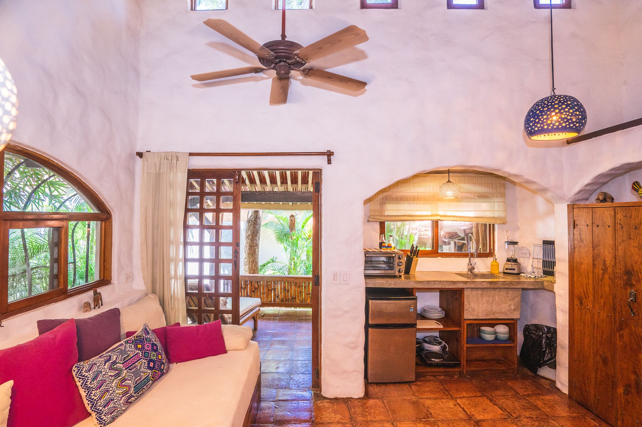 Sueno del Mar Beachfront Bed & Breakfast