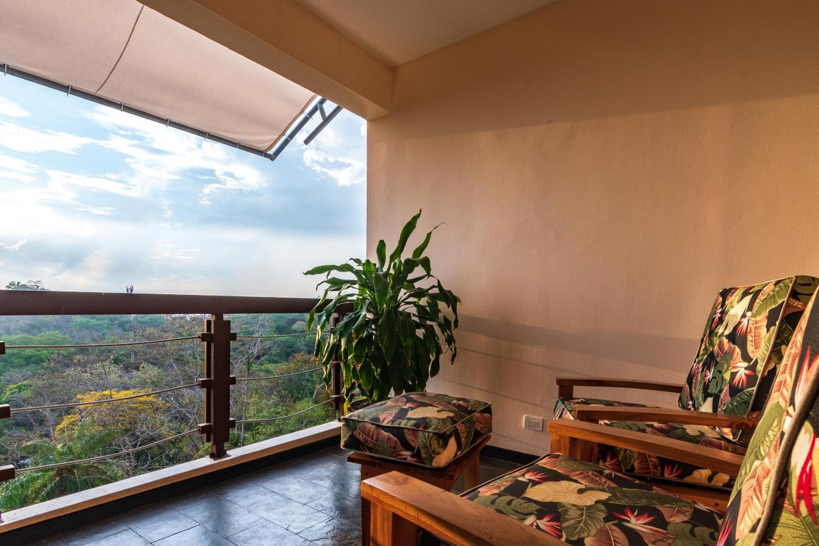 Gaia Hotel & Reserve