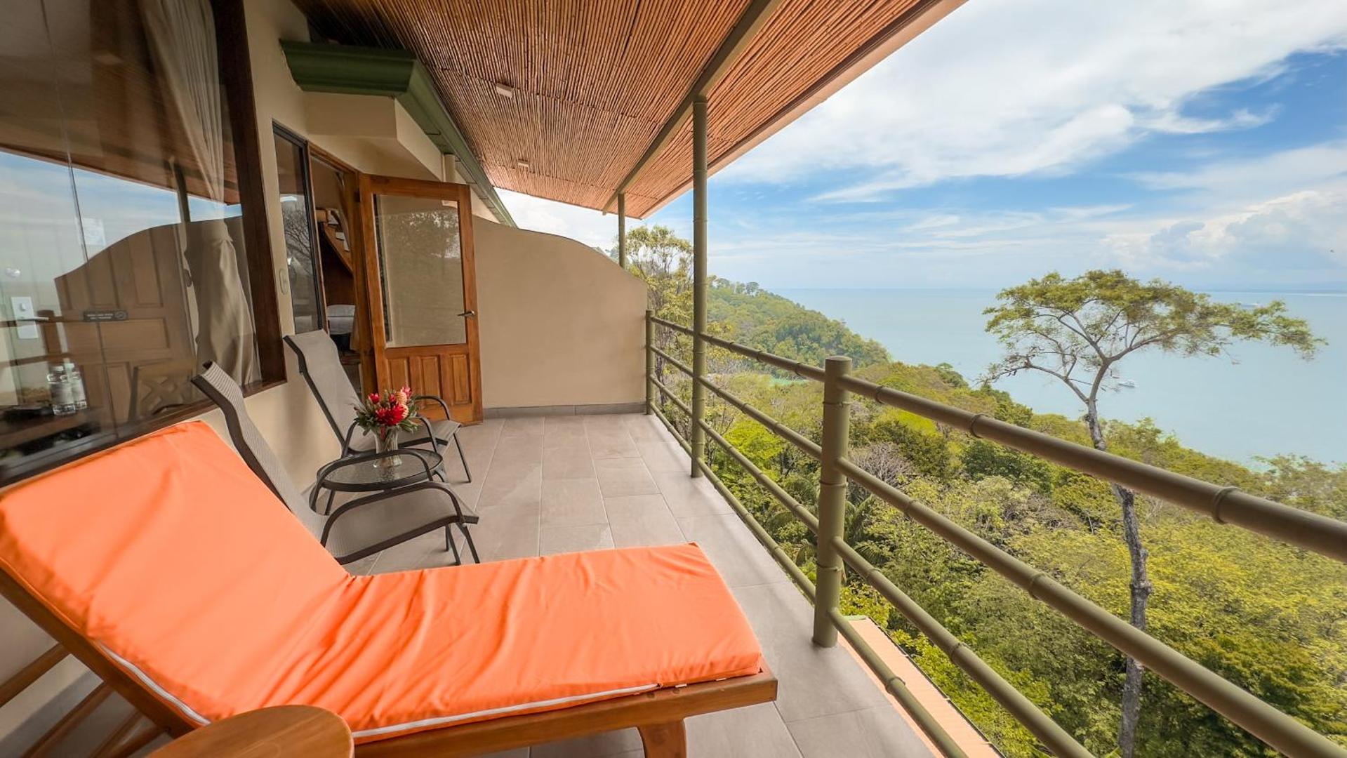 Issimo Suites Boutique Hotel & Spa