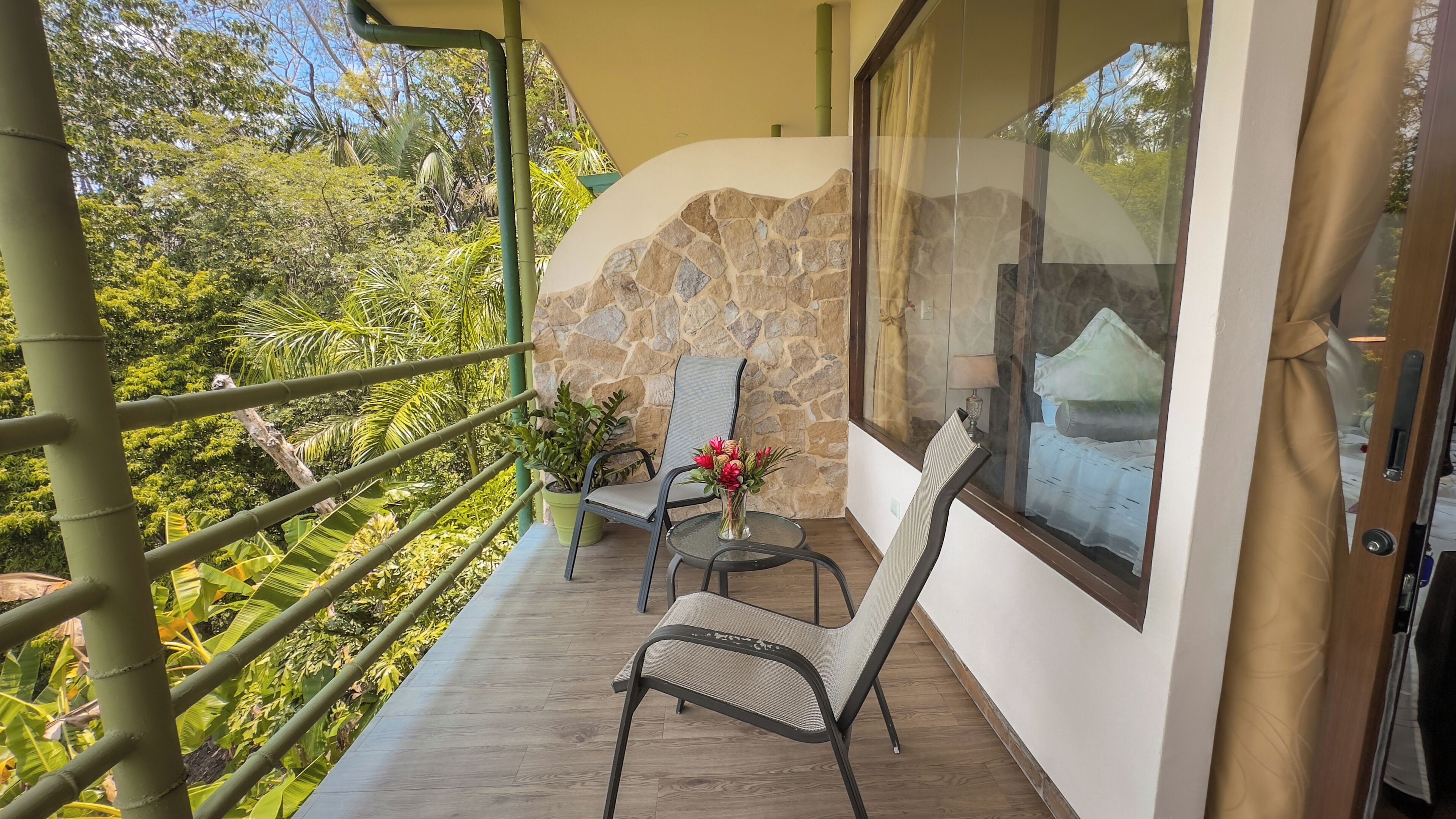 Issimo Suites Boutique Hotel & Spa