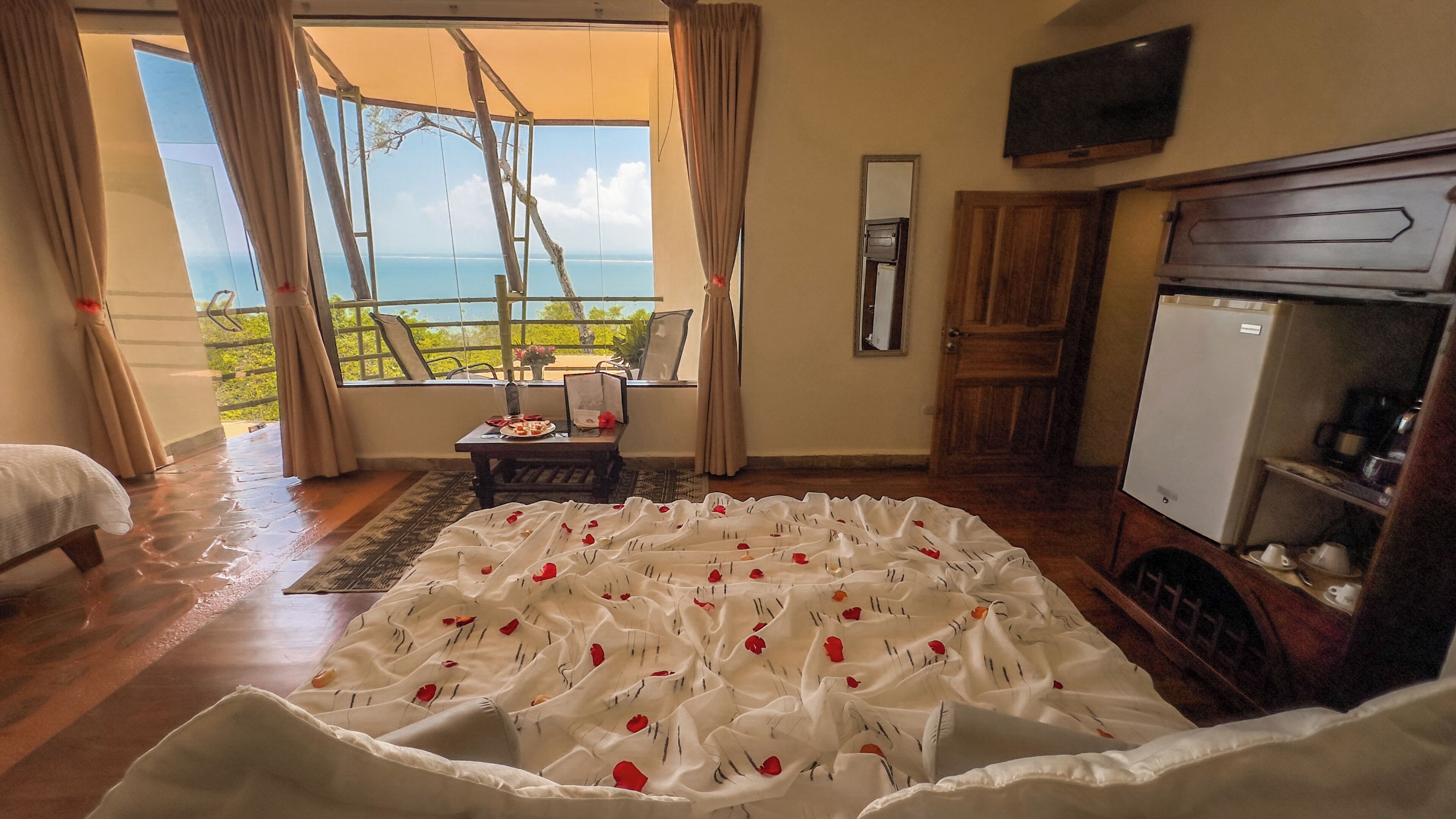 Issimo Suites Boutique Hotel & Spa