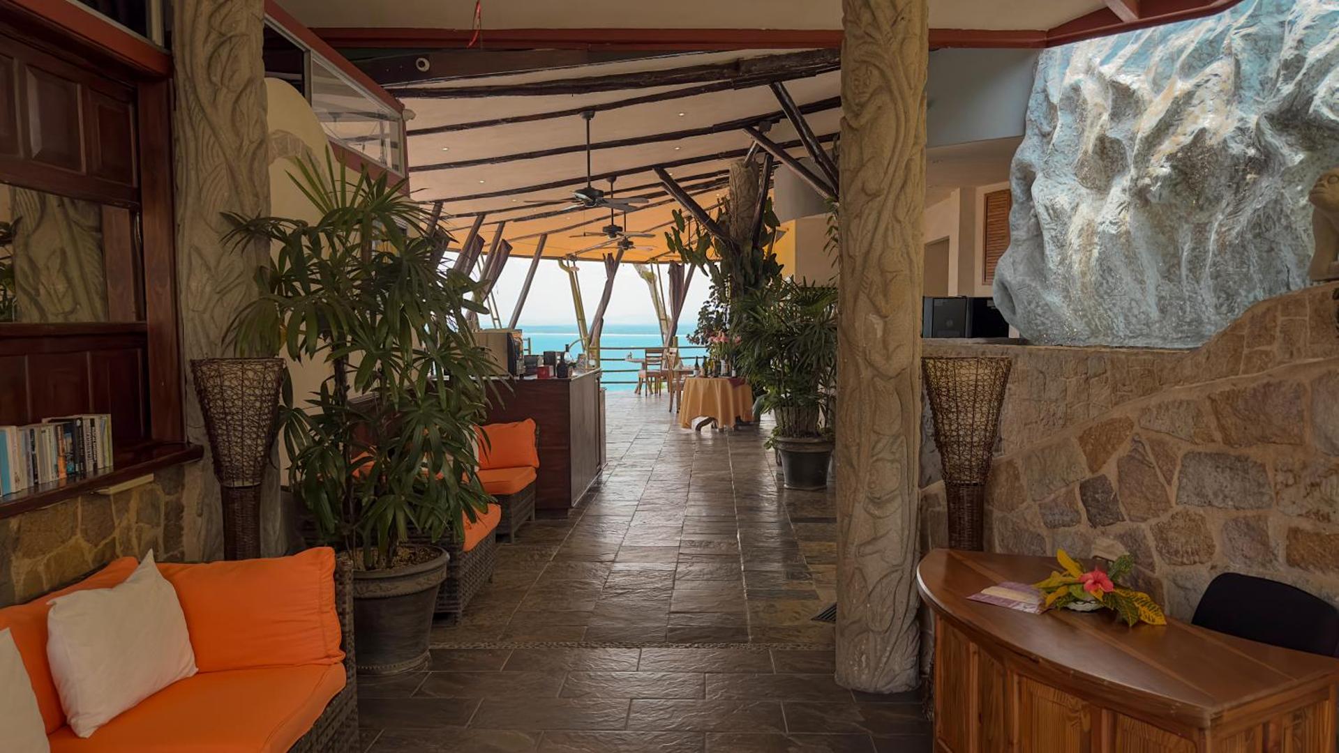 Issimo Suites Boutique Hotel & Spa