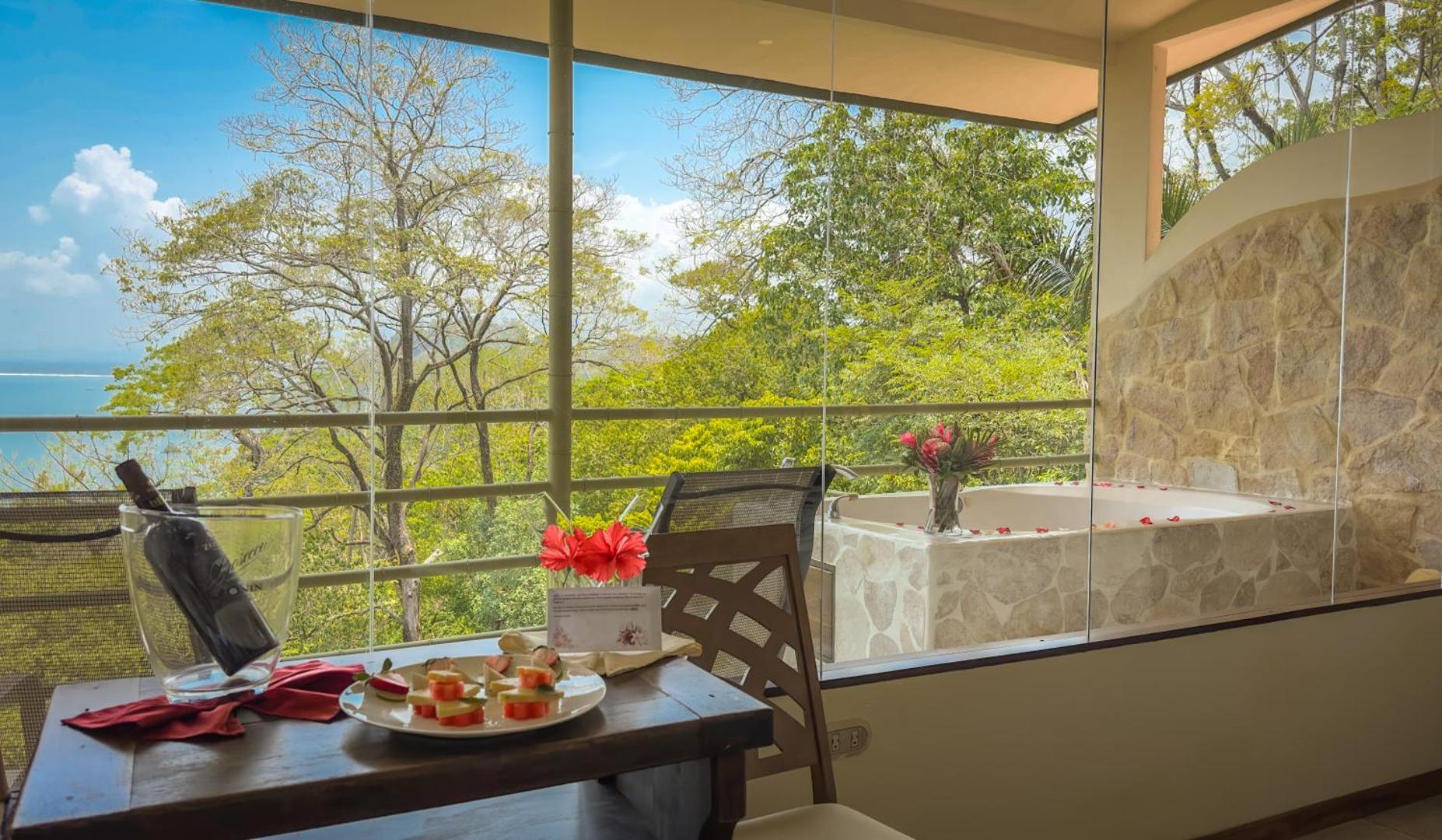 Issimo Suites Boutique Hotel & Spa