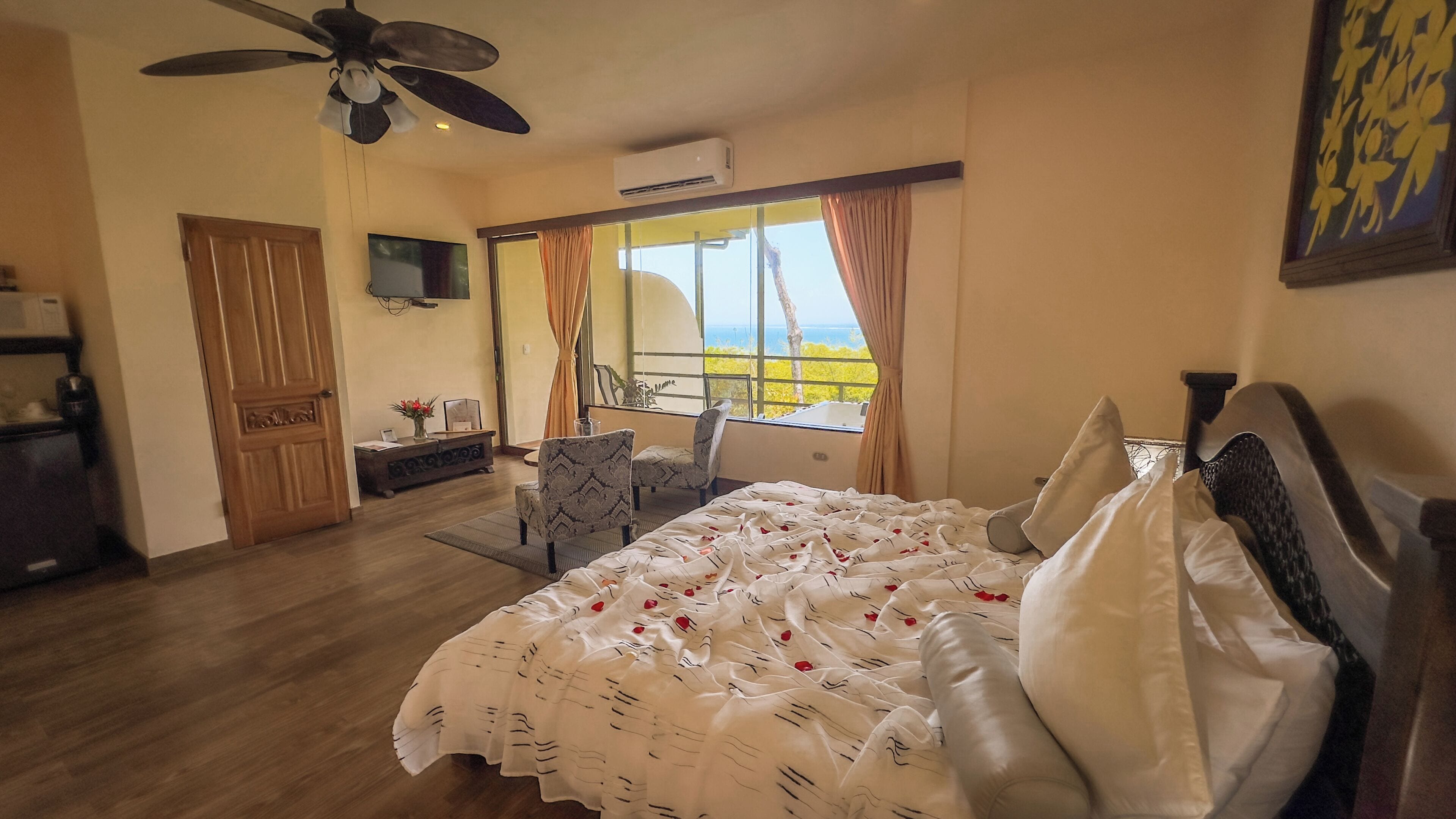 Issimo Suites Boutique Hotel & Spa