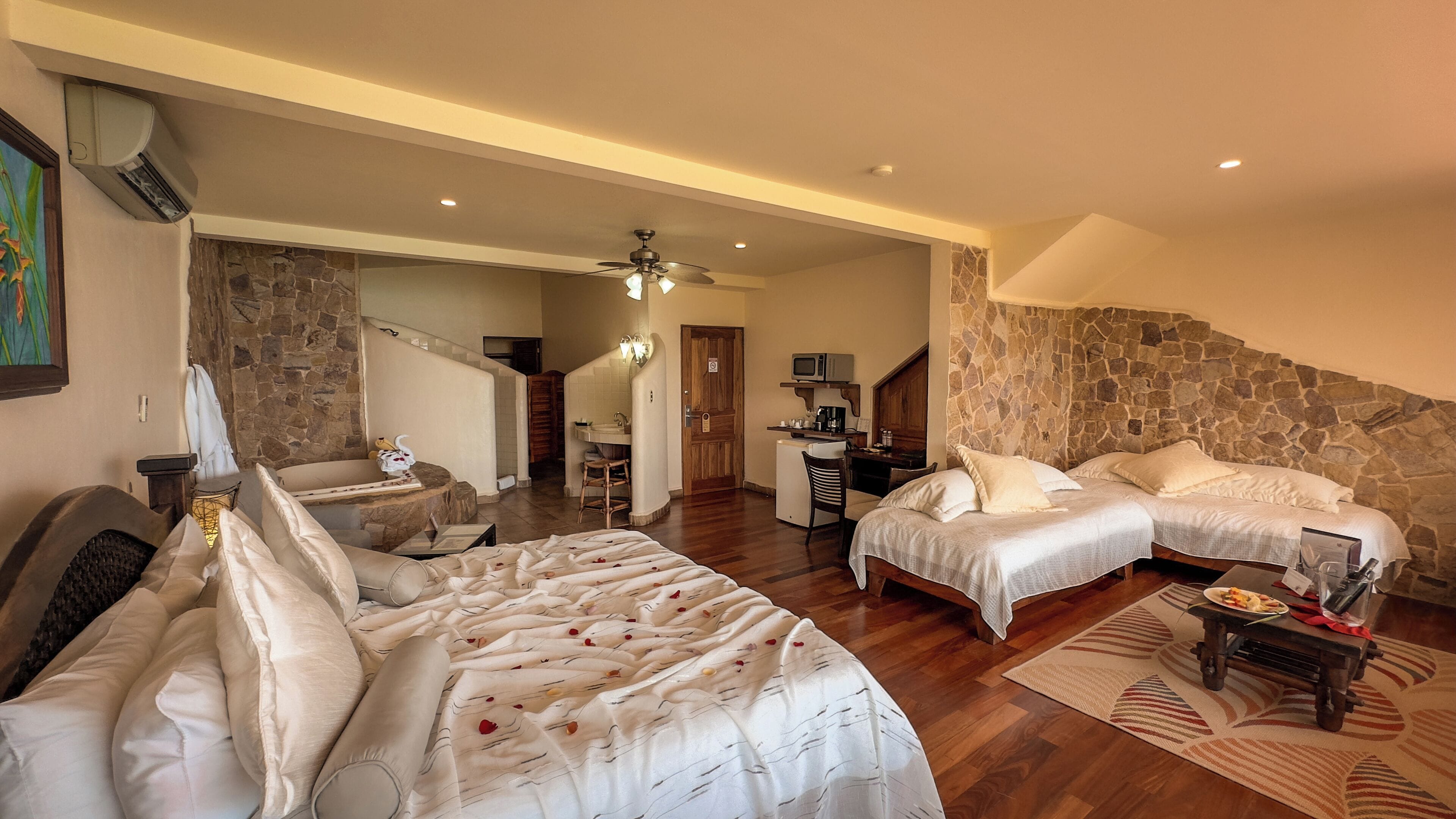 Issimo Suites Boutique Hotel & Spa