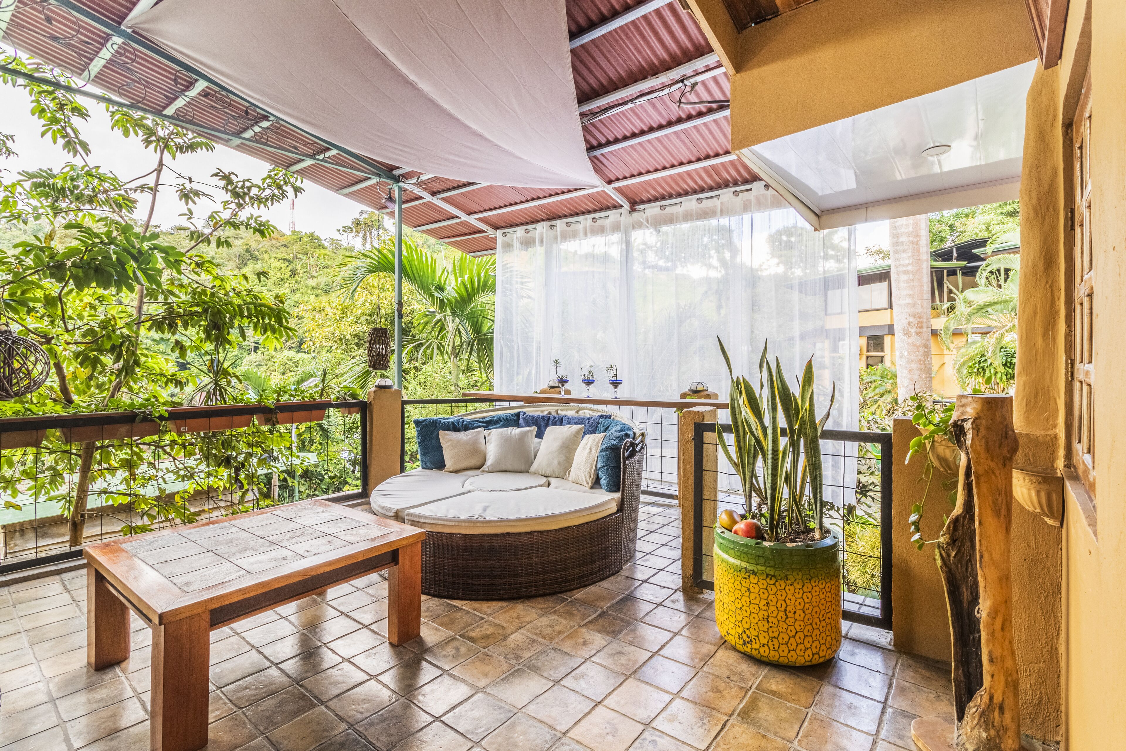 Las Cascadas The Falls Condotel