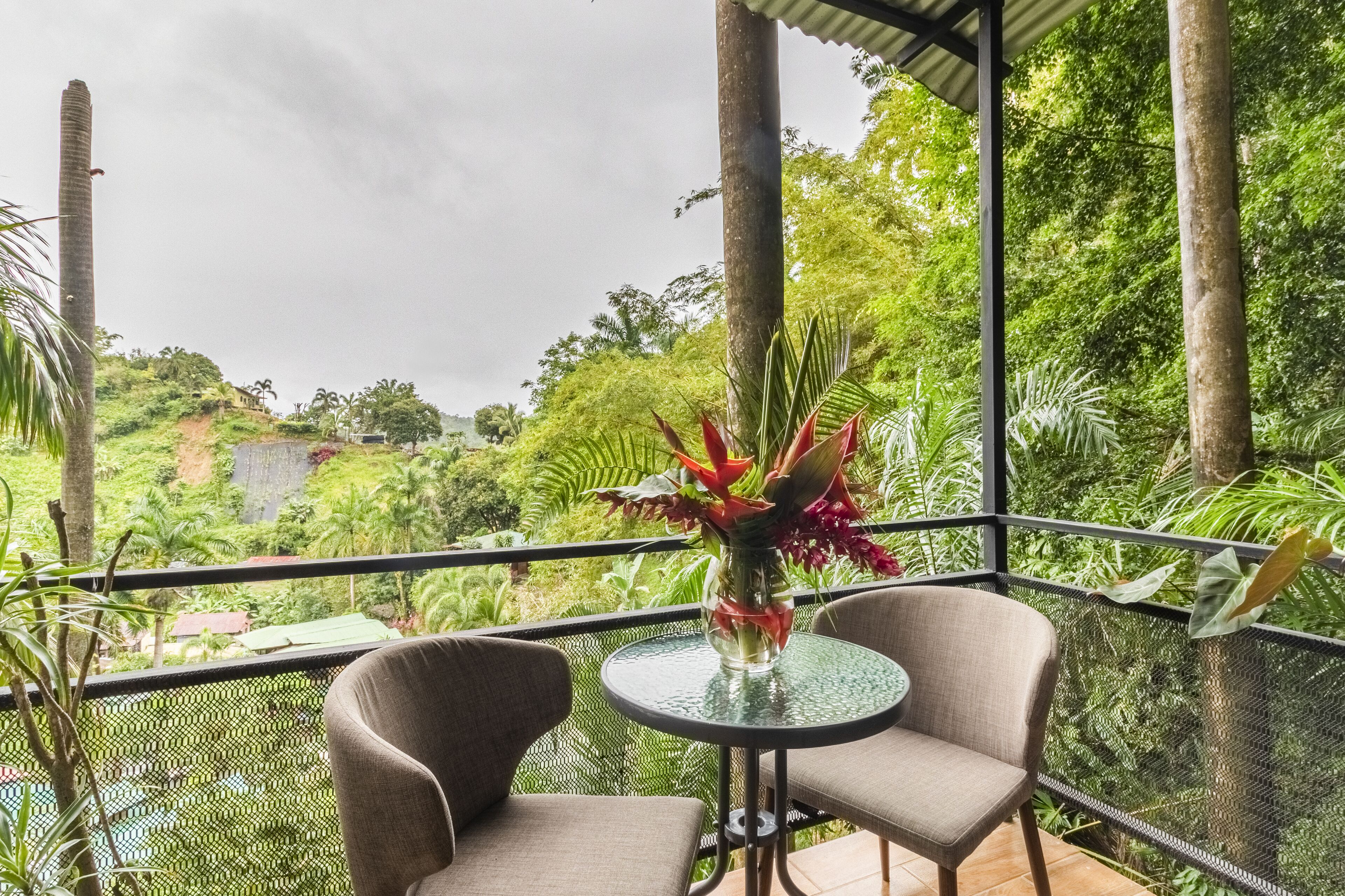 Las Cascadas The Falls Condotel