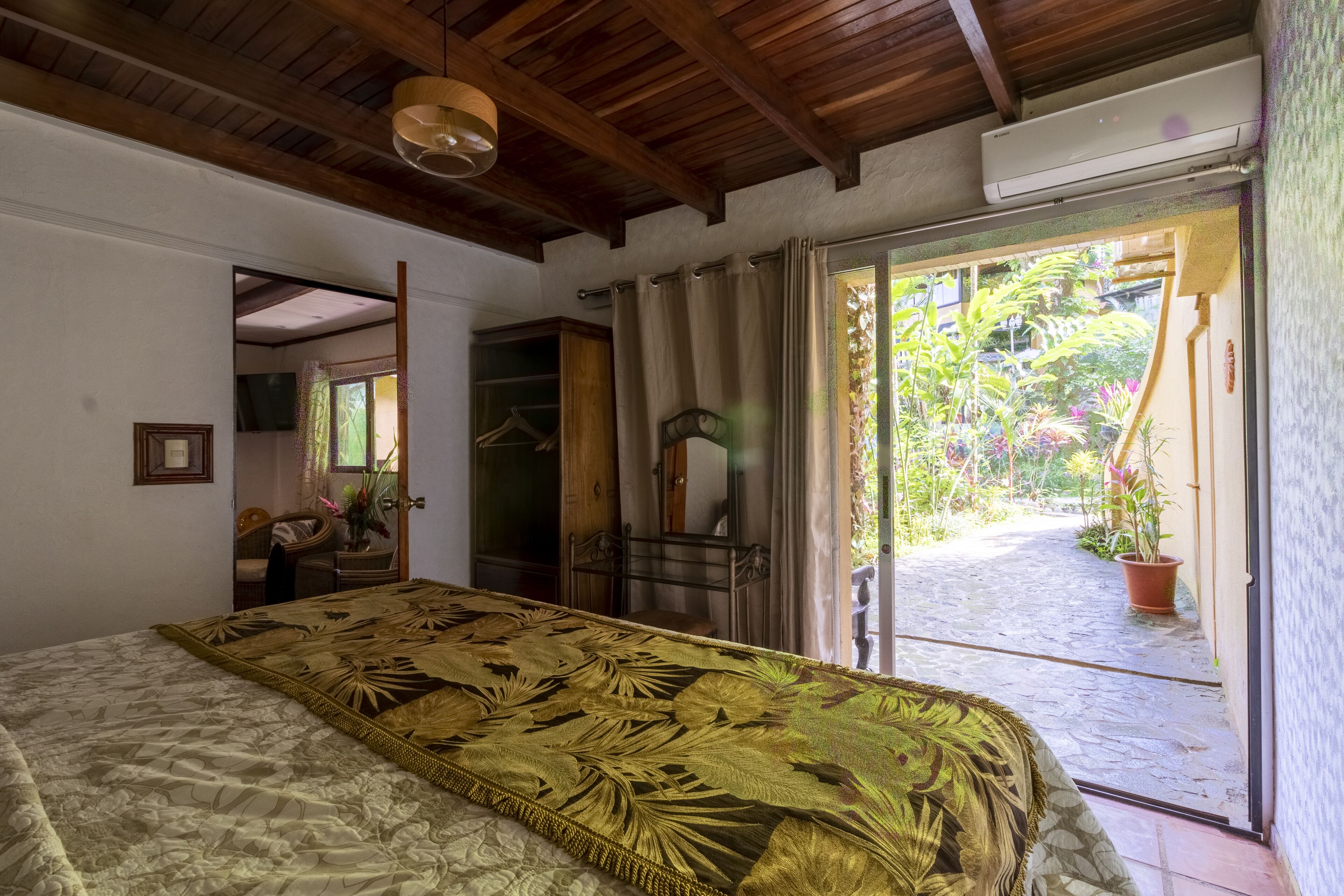 Las Cascadas The Falls Condotel