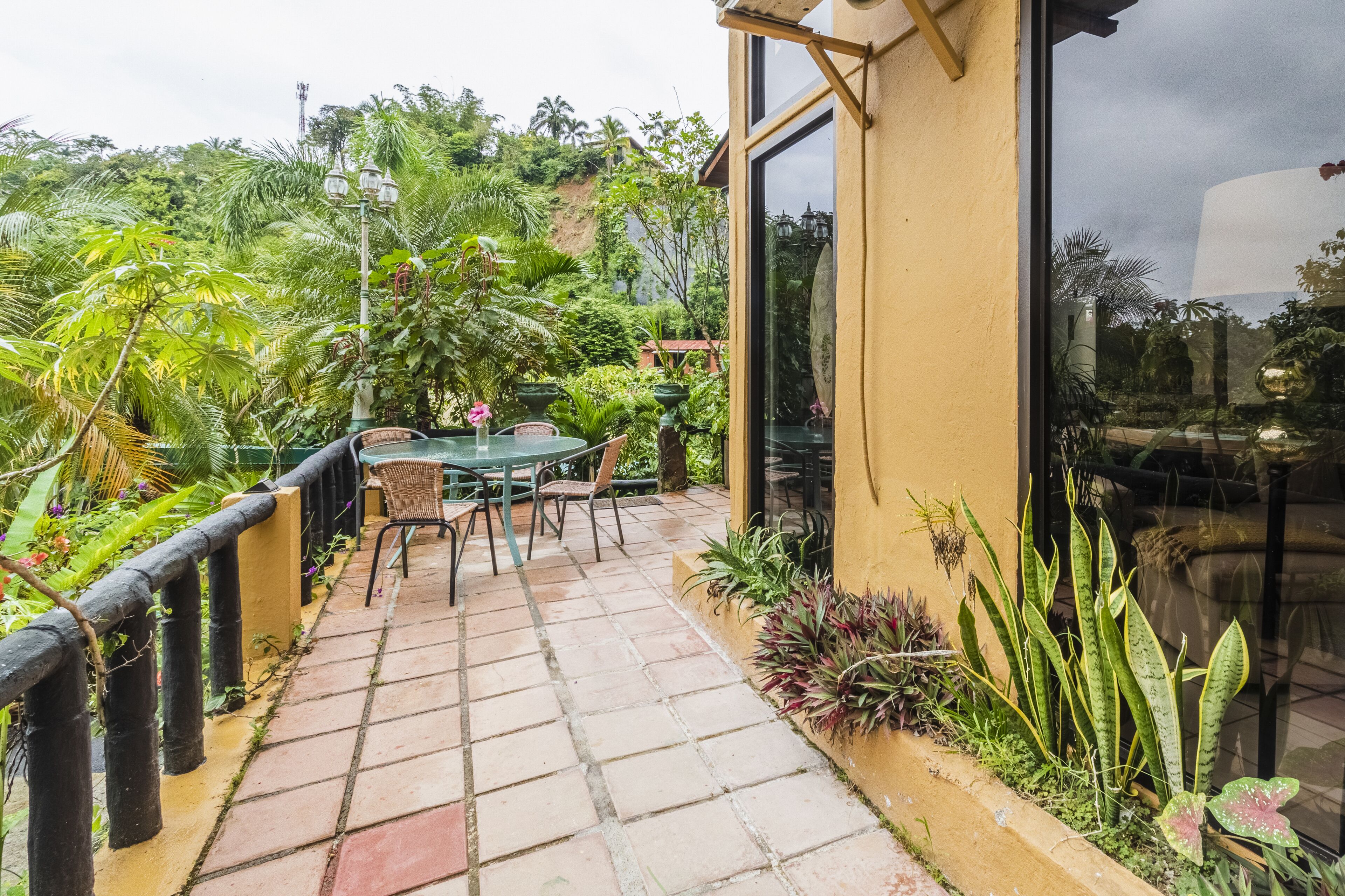 Las Cascadas The Falls Condotel