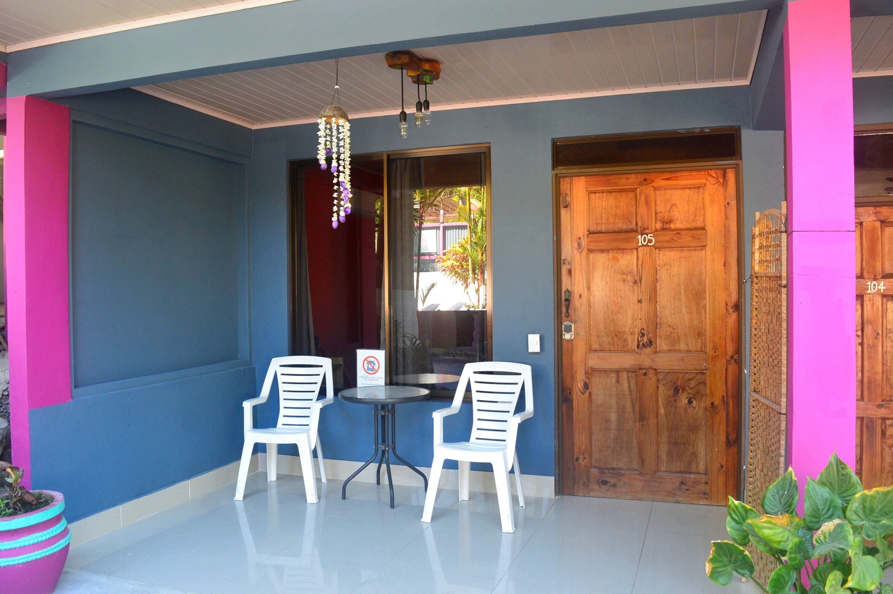 Millenium Hostels Manuel Antonio