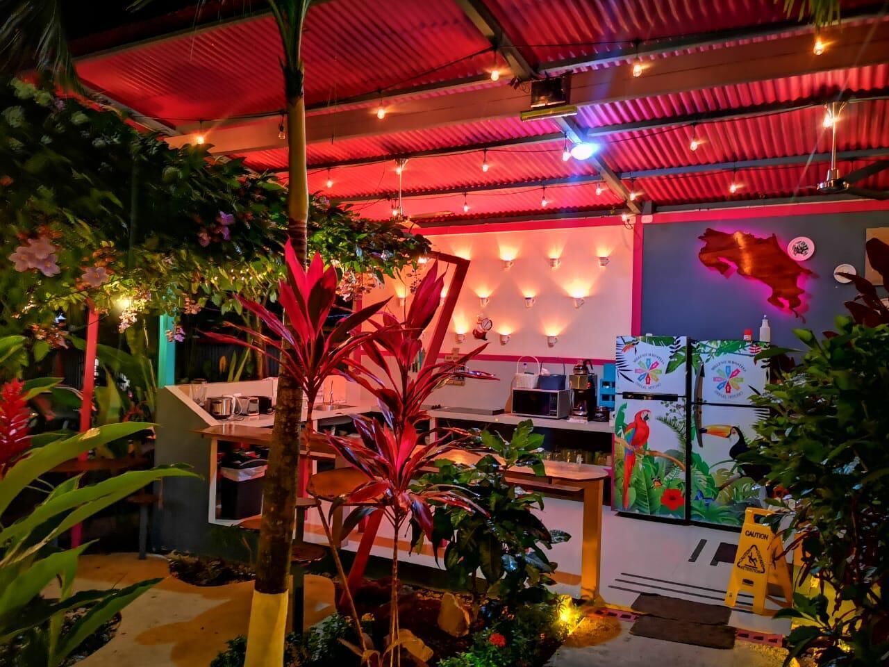 Millenium Hostels Manuel Antonio