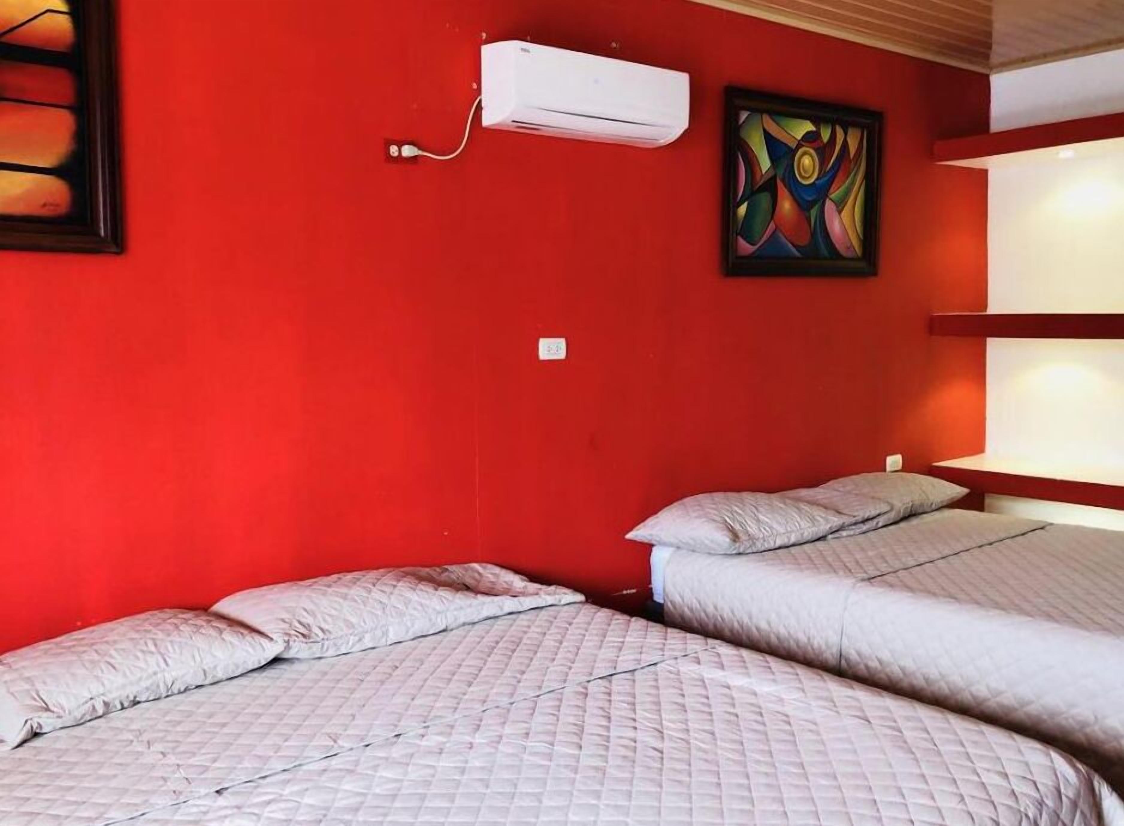 Millenium Hostels Manuel Antonio