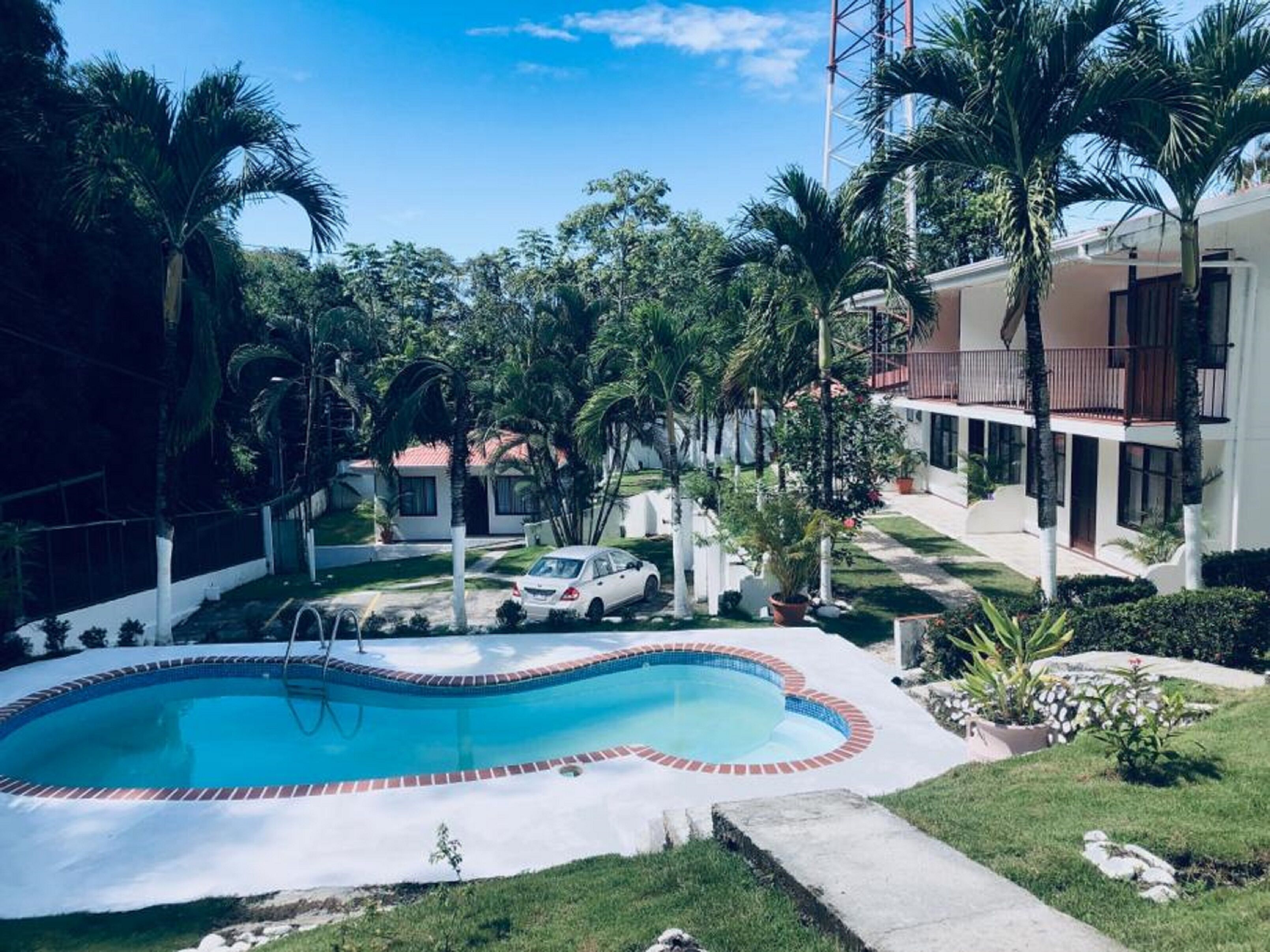 Casa Familiar Villa Aura