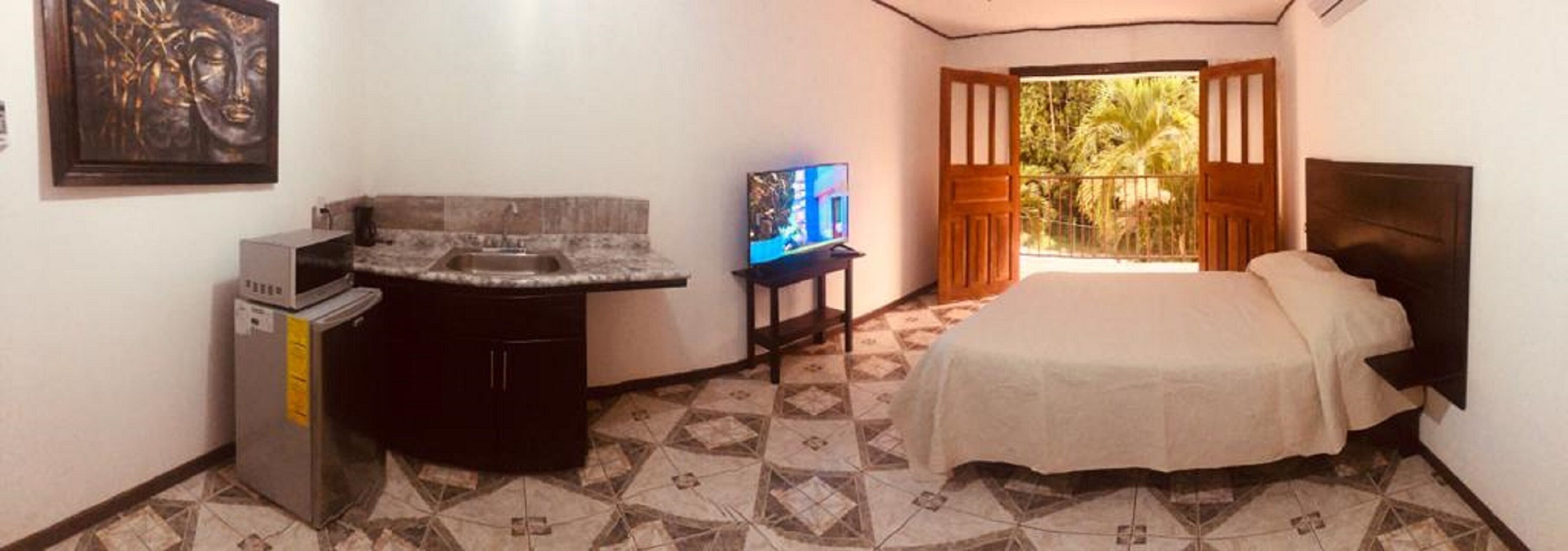 Casa Familiar Villa Aura