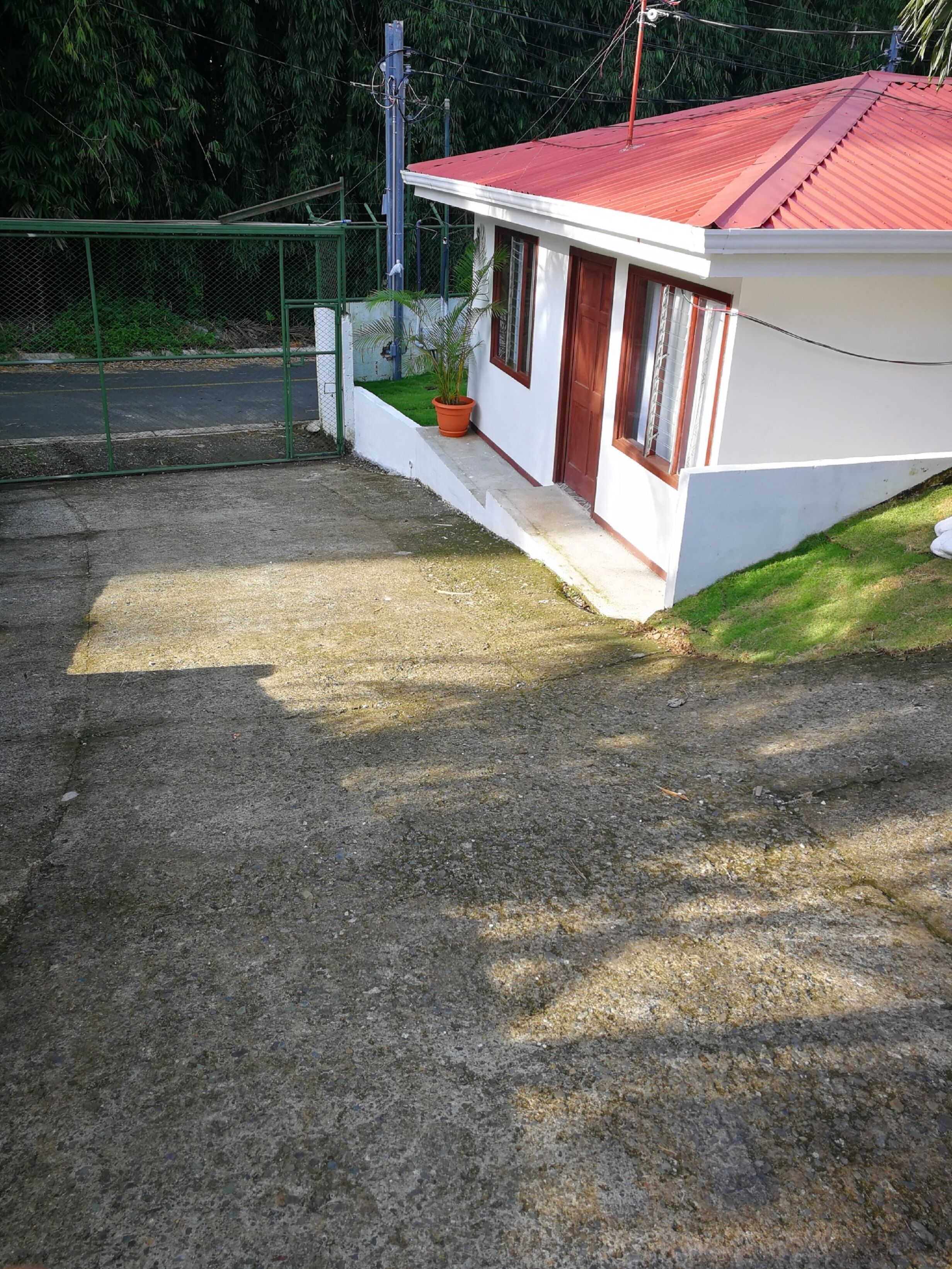 Casa Familiar Villa Aura