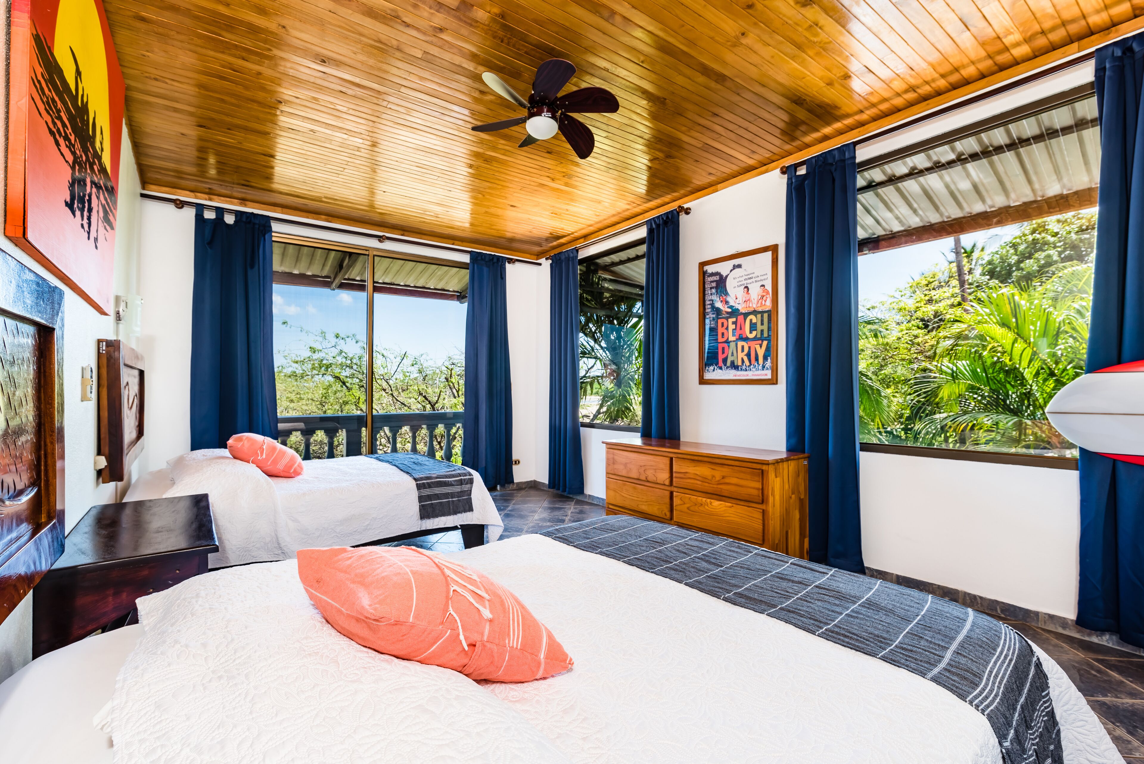 Witch's Rock Surf Camp