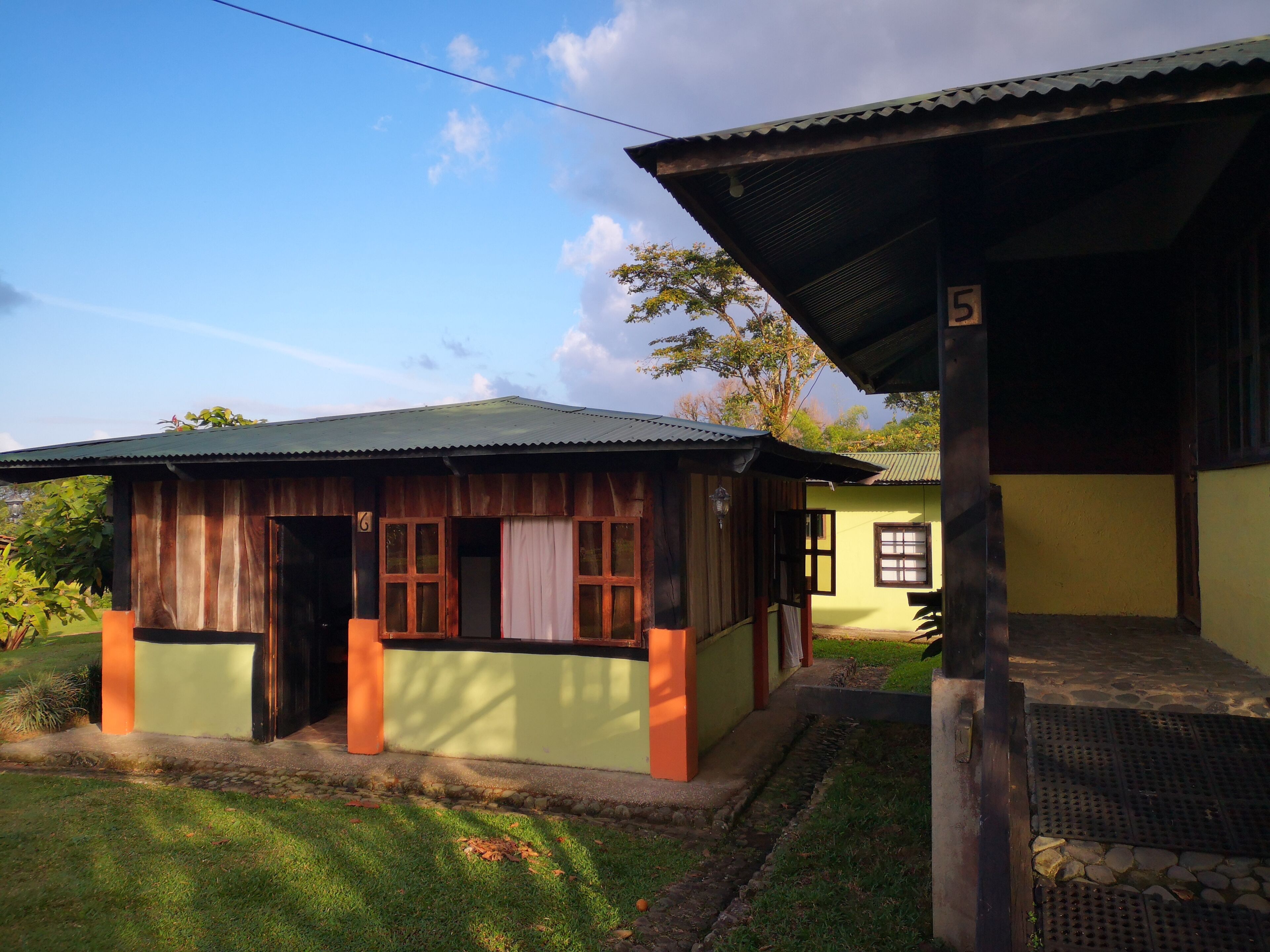 Los Gallitos Hotel