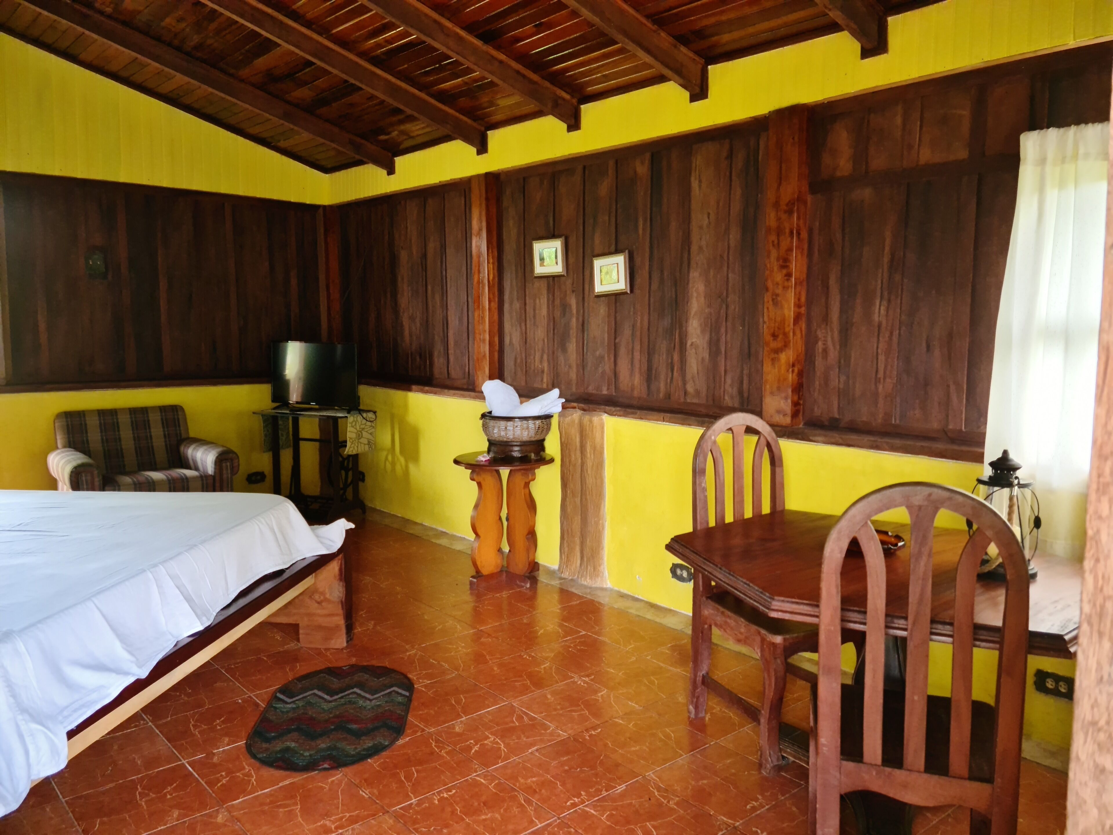 Los Gallitos Hotel