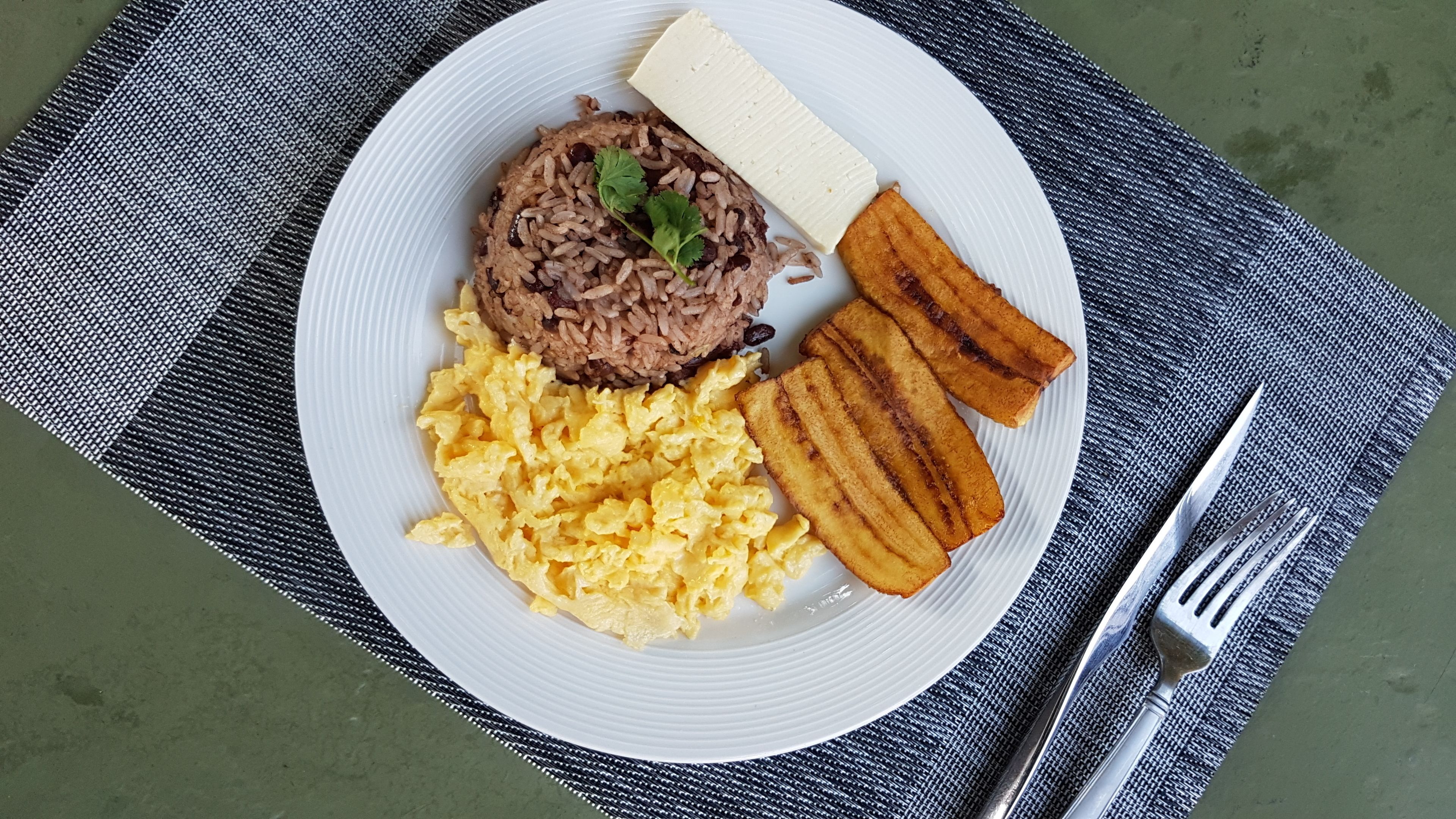 Suites Merlyn Aeropuerto