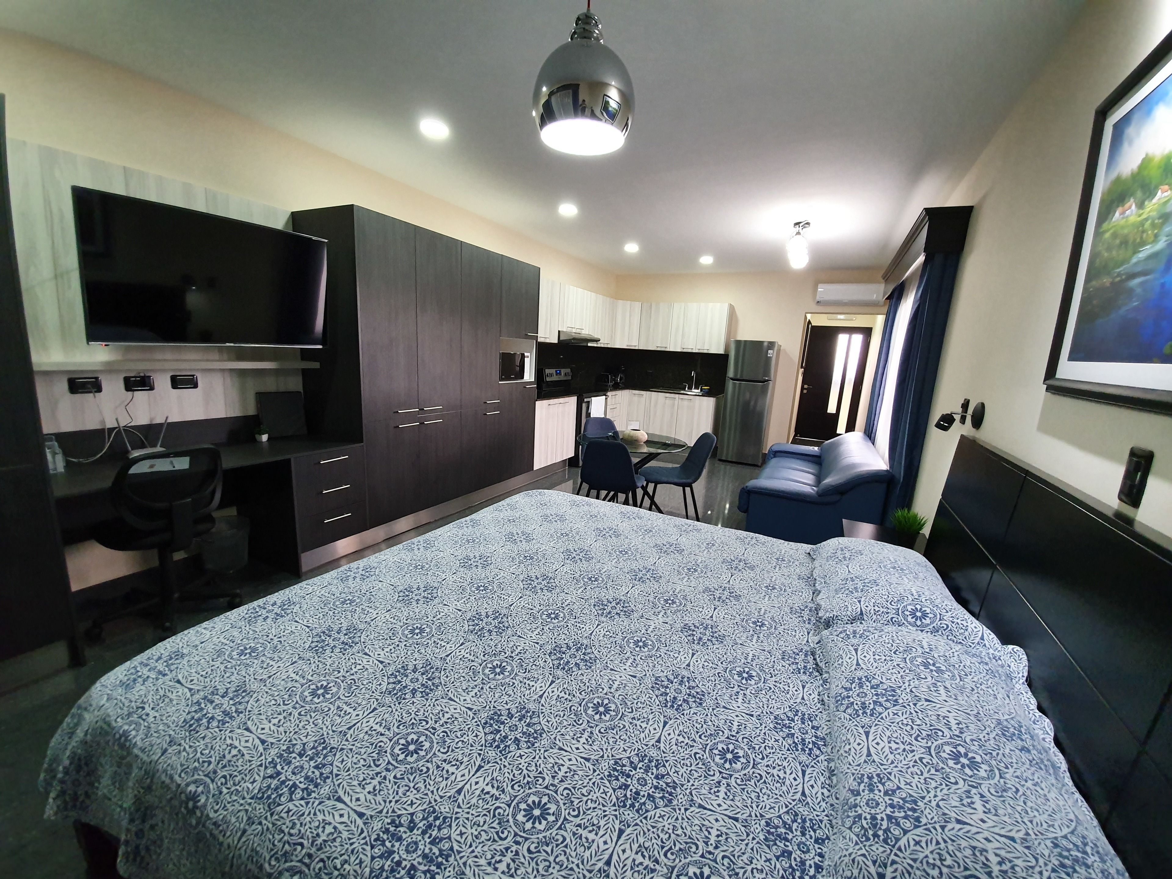 Suites Merlyn Aeropuerto