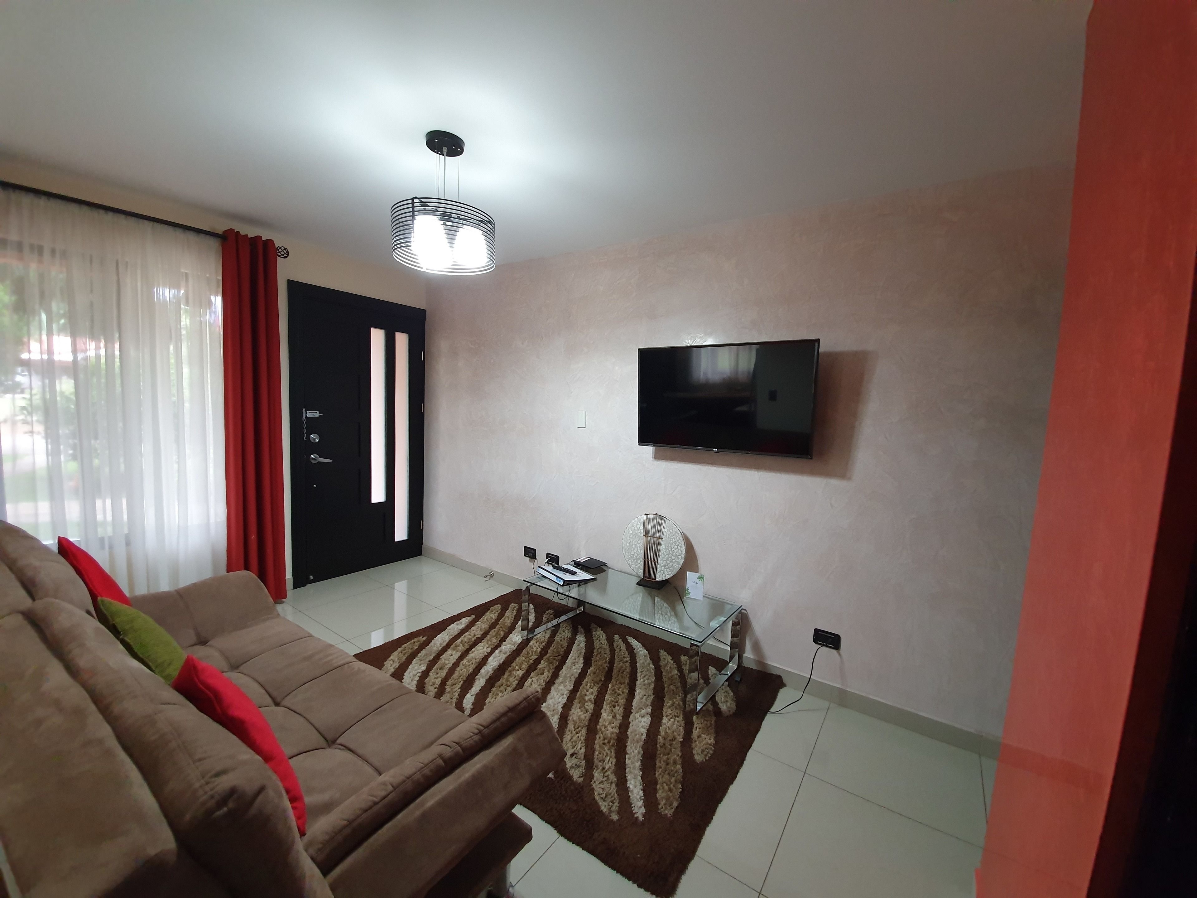 Suites Merlyn Aeropuerto